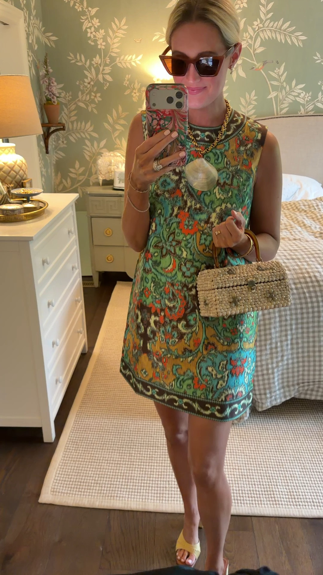 Fall dress! I’m wearing my normal size 4 in this cute shift dress!