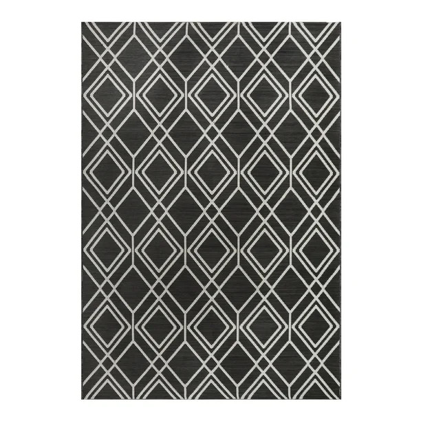 Better Homes & Gardens Grey Diamond Geo Woven Outdoor Rug, 7' x 10' | Walmart (US)