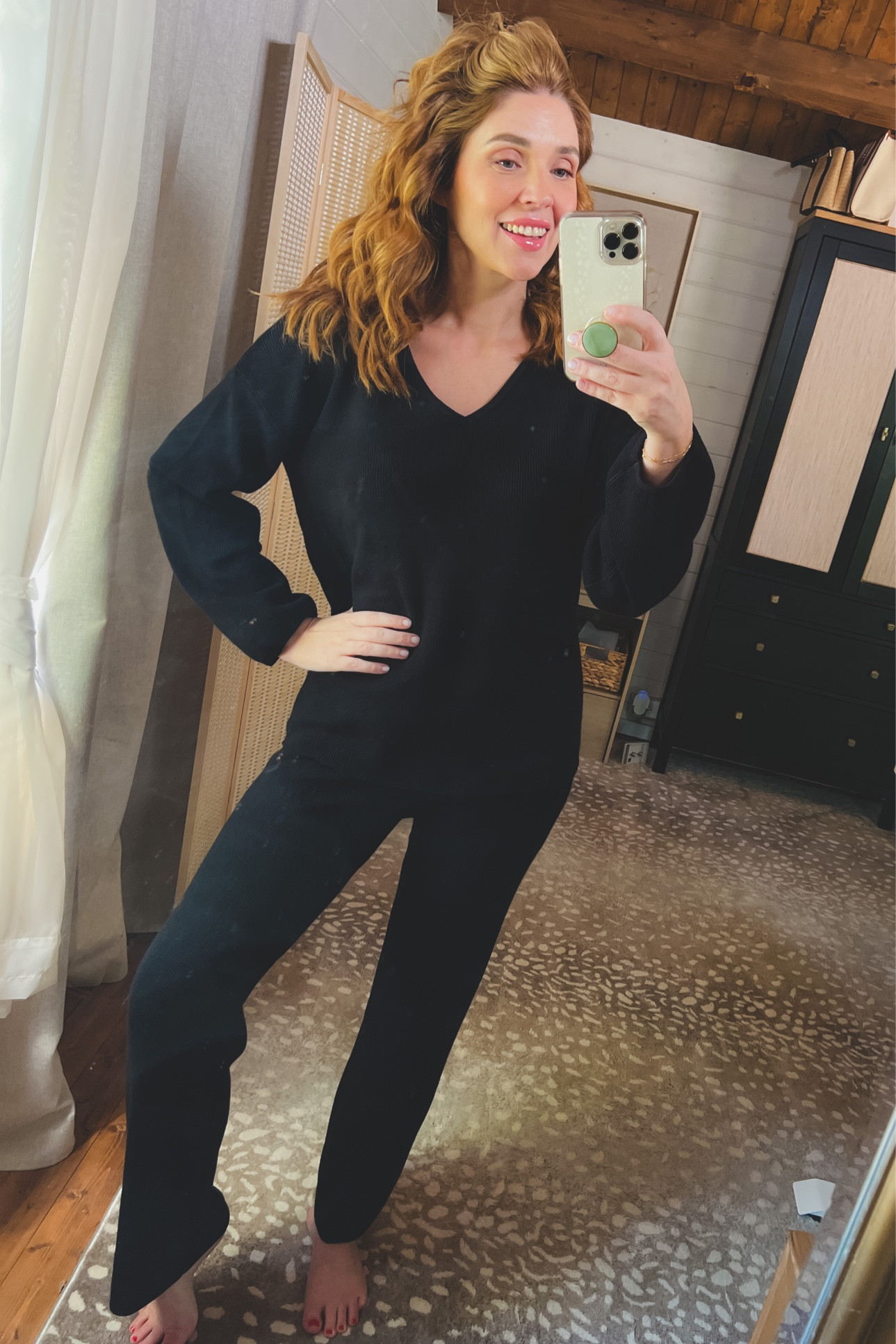 This two piece set comes in tons of colors and is SO soft and cozy! I’ve sized up to a large. Right now it’s 40% off 🎉
I may need another color 🙌🏻

#LTKsalealert #LTKSeasonal #LTKunder50