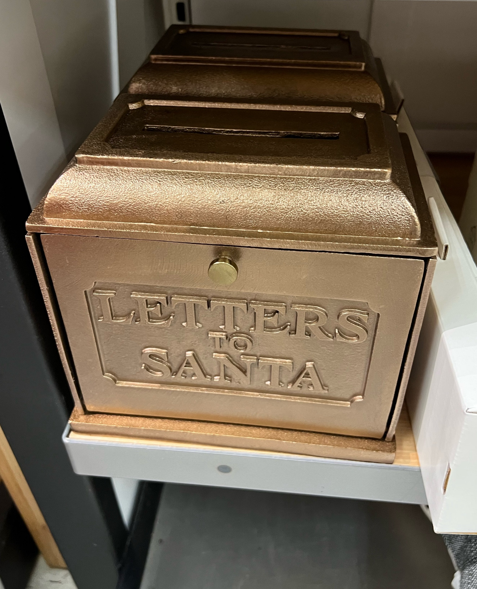 The cutest Christmas decoration there ever was! Santa’s mailbox is a must! 

#christmasdecor #santa #santaletters #christmas #christmasstyle #holidaystyle #targethome #hearthandhand #magnoliahome 

#LTKhome #LTKHoliday #LTKSeasonal