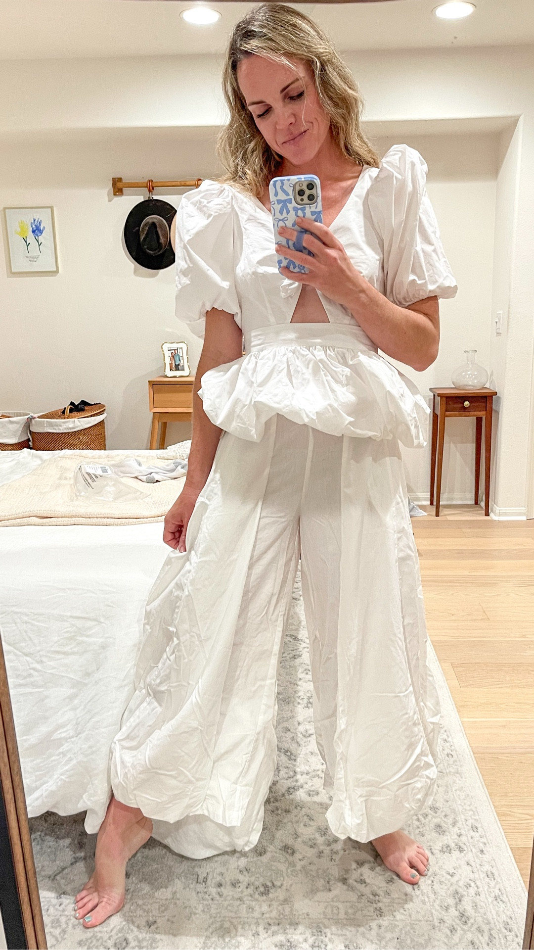 Bubble hem pants under $80! If you wanted to try the balloon/bubble pants trend, these are a great option. They come in baby blue and burgundy as well. They have pockets and an elastic waistband. Slightly sheer but fine with nude undergarments. They hit me right above the ankle and I’m 5’7”. 

#LTKOver40 #LTKFindsUnder100 #LTKSeasonal