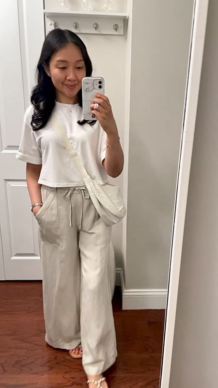 Tee size S - 17" is the perfectt cropped length for me
LOFT Pants size XXS regular 
Uniqlo bag
Zara sandals are old

#LTKFindsUnder100 #LTKOver40 #LTKStyleTip
