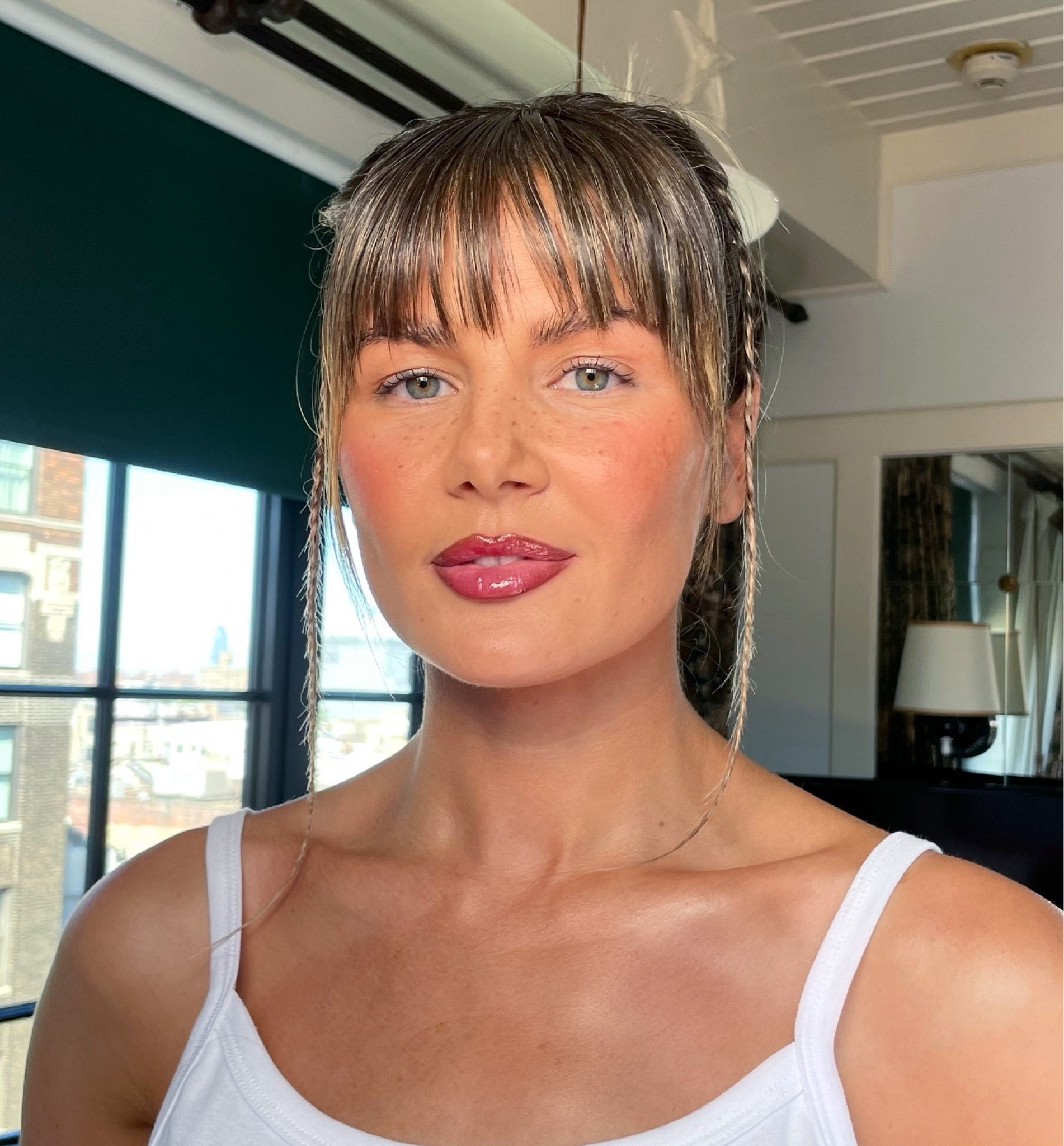 Amber breakdown!  

Used the makeup forever liner in limitless brown for the faux freckles & to line her lips!! 
