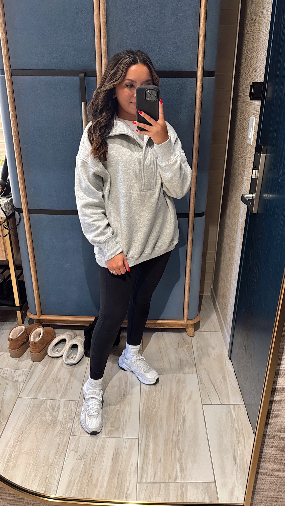 Grey oversized sweatshirt size XS-sized up a size for an extra cozy fit
White long sleeve tee size XS petite TTS 
Black leggings size small
Black, cream, white sneakers size 6.5 TTS

Comfy outfits
Fall outfits
Sweaters
Sweatshirts
Long sleeves
Leggings



#LTKStyleTip #LTKSaleAlert #LTKFindsUnder50