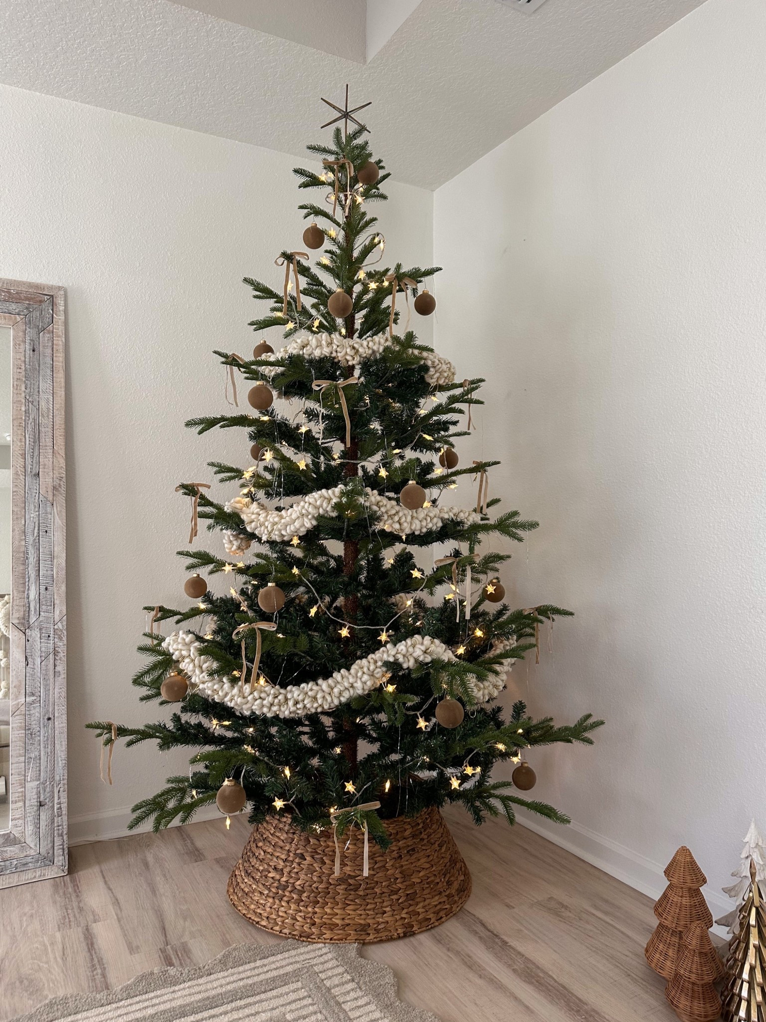 Our whimsical tree in our room 🌲with the cutest star string lights ✨

#LTKSeasonal #LTKHome #LTKHoliday