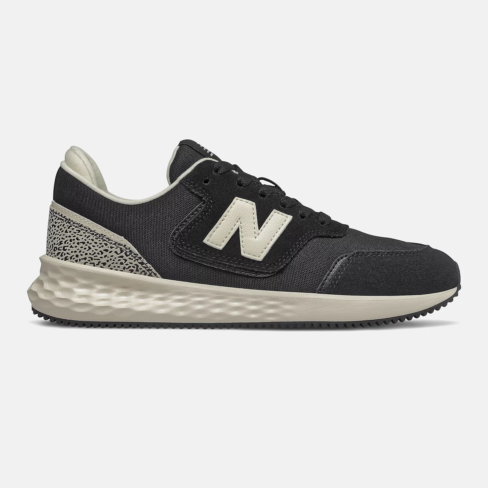 X-70 | New Balance Athletic Shoe