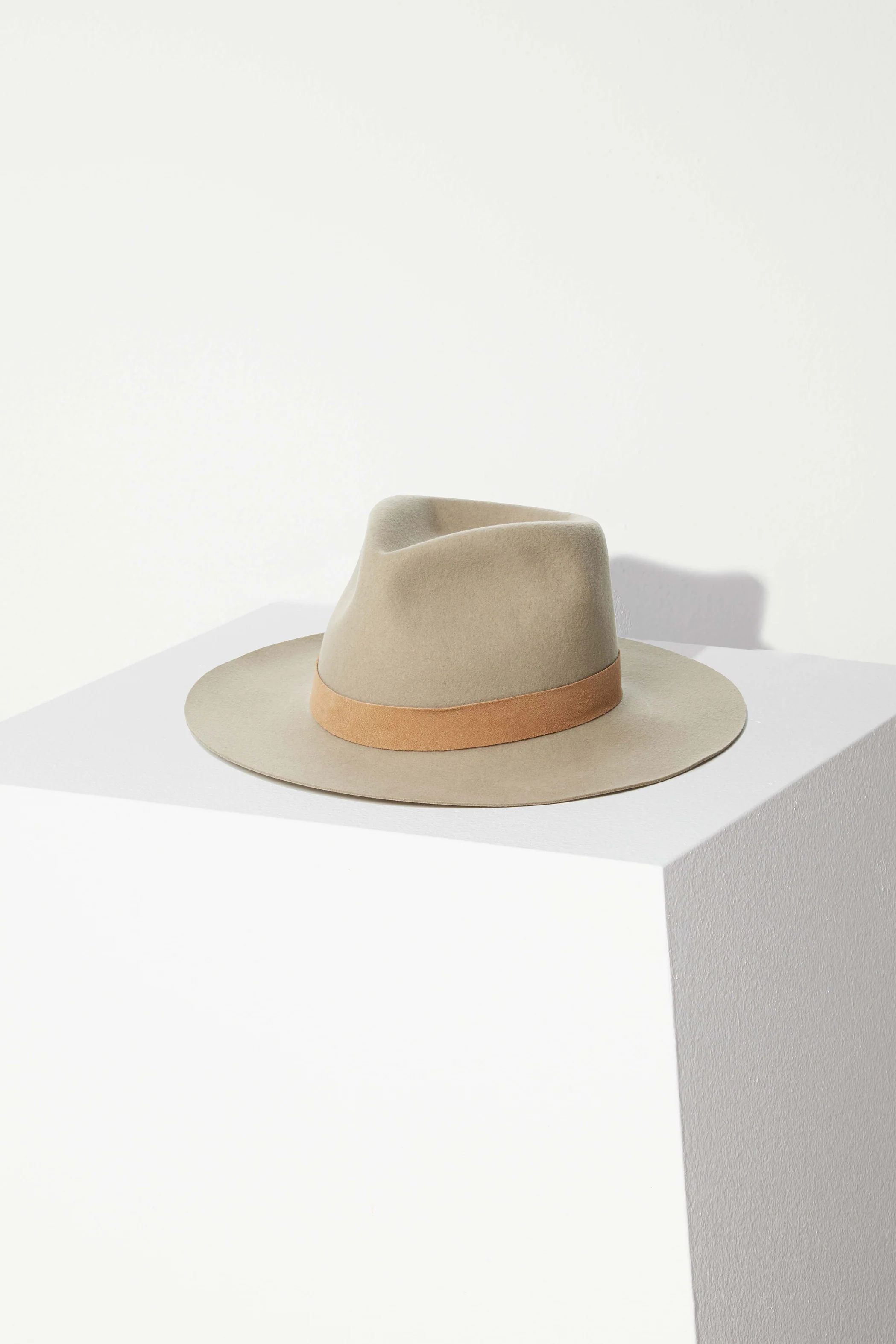 Ross Hat | Janessa Leone