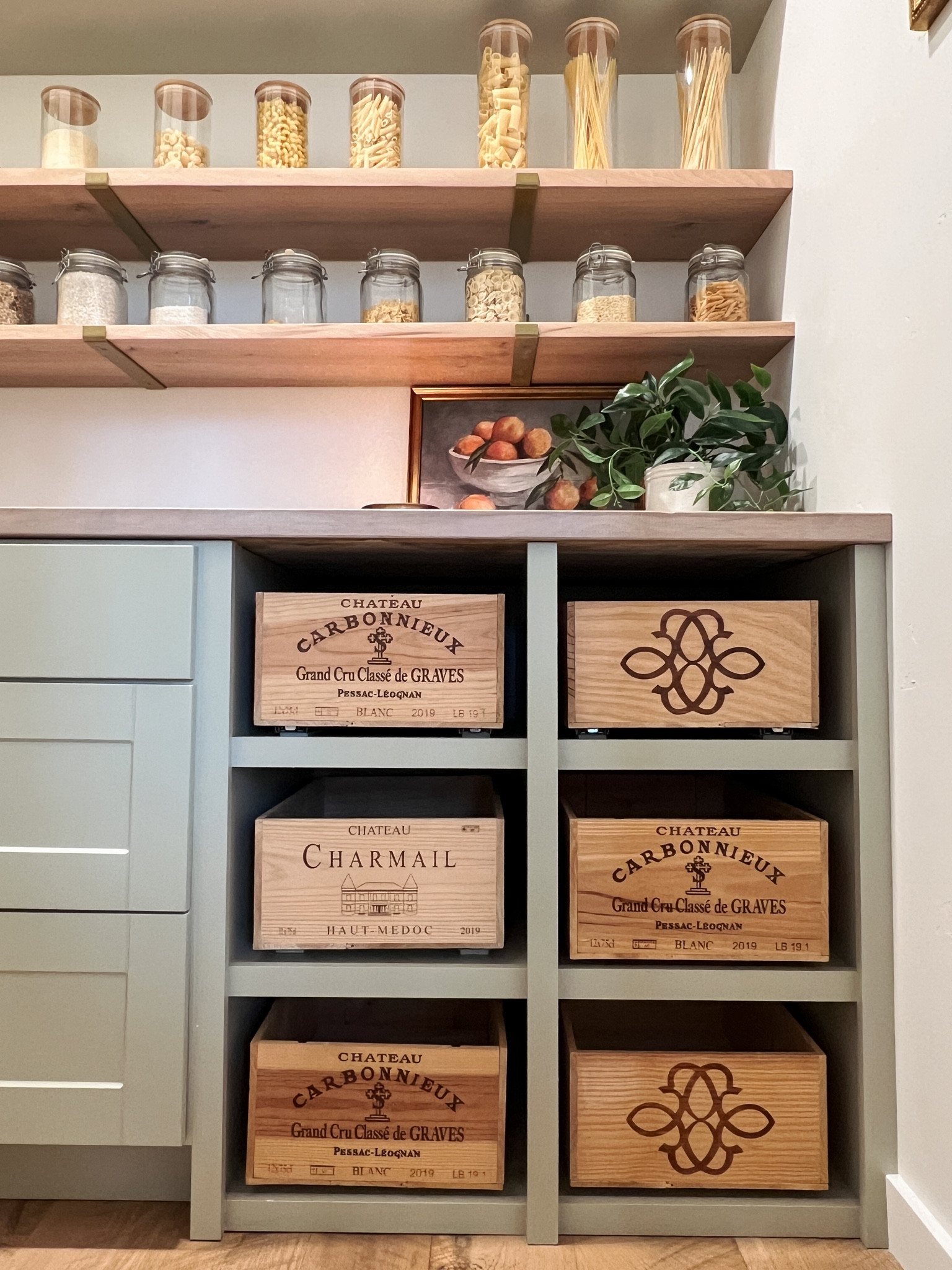 Pantry love 🤍 these wine boxes are my absolute favorite.

Pantry design 
Pantry decor 
Pantry blueprint 
Pantry organization 
Glass jars 
Wine boxes 
Dry goods storage 
Affordable cabinets 
Custom pantry

#LTKHome