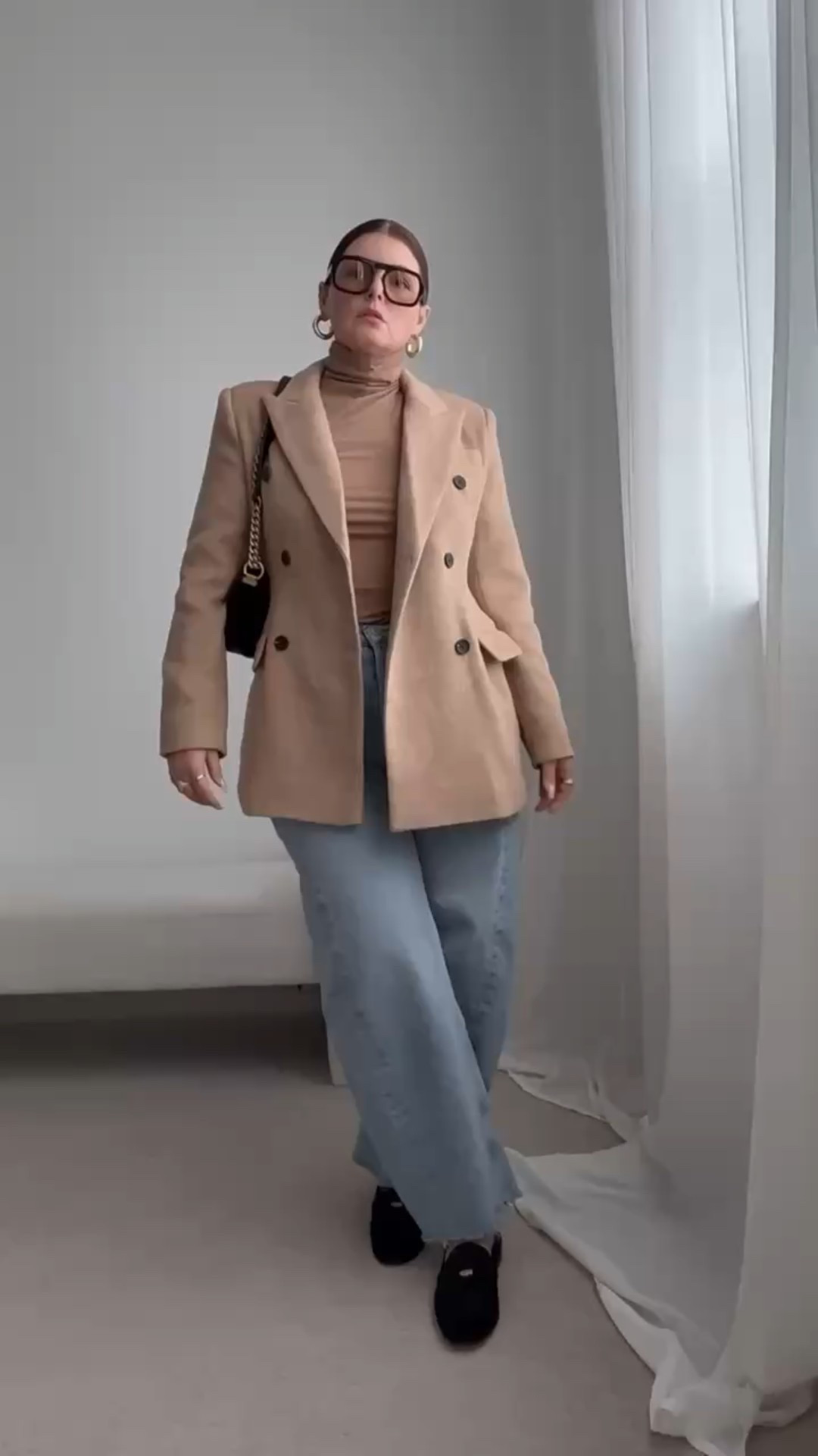 Jeans and a blazer

#LTKActive #LTKSeasonal