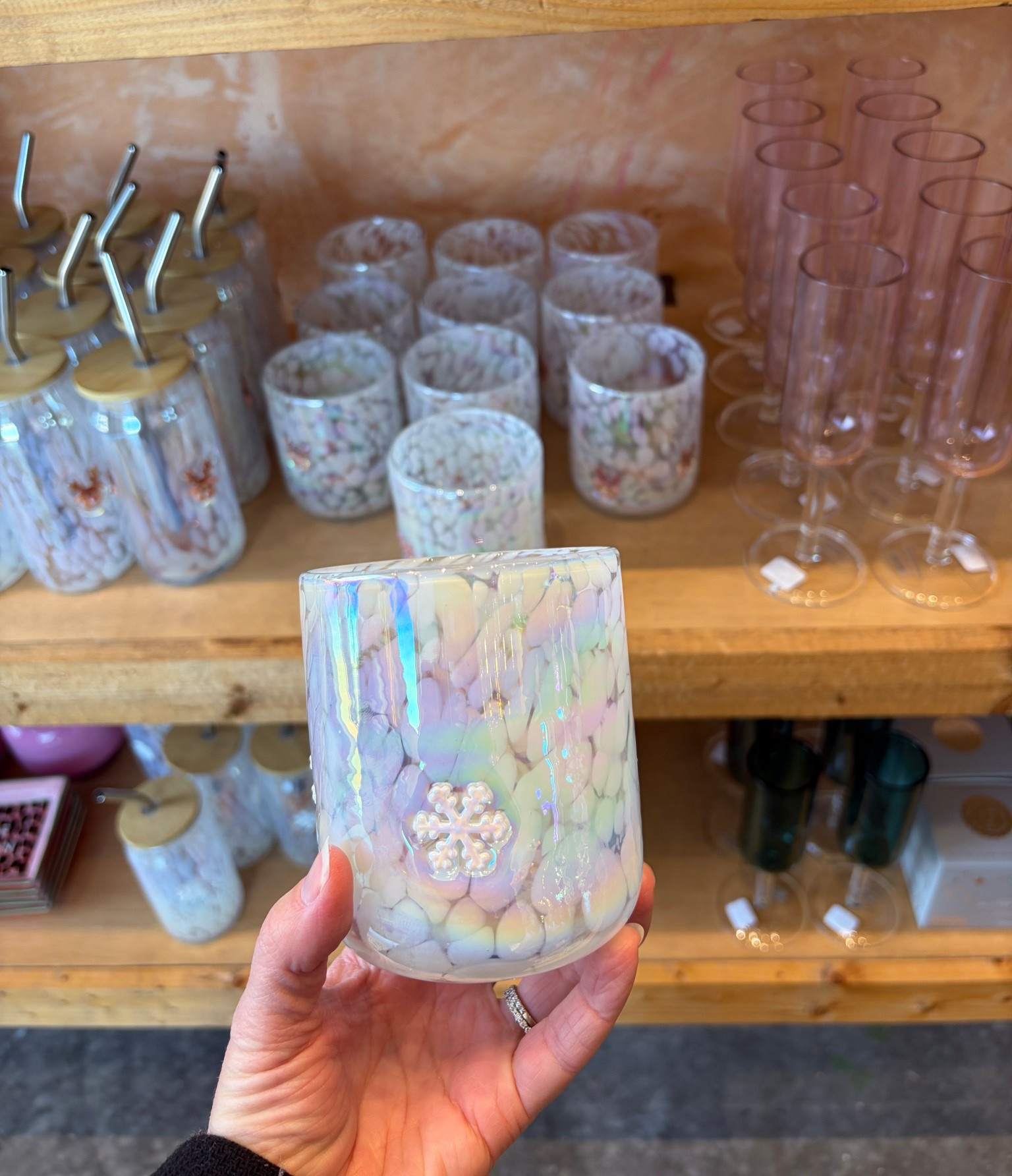 The most darling glassware, dinnerware and hosting goodies ❄️

#LTKHoliday #LTKCyberWeek #LTKGiftGuide