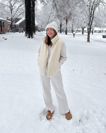 Snow day outfit 🫶🏼🤍 sharing similar sets from Amazon! I love comfy winter fashion! 

#LTKfindsunder50 #LTKSeasonal #LTKtravel