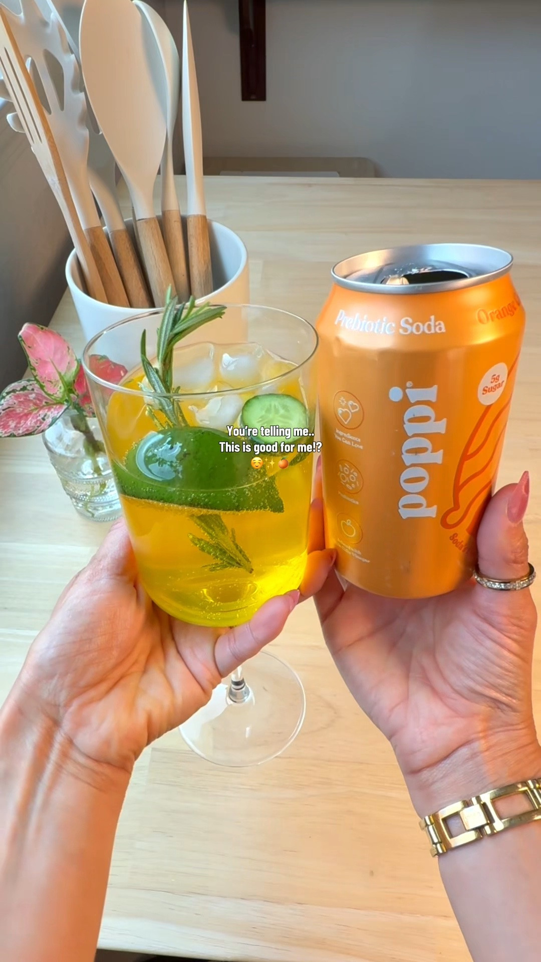 Finally a healthy soda #poppi #probioticsoda #summerdrink #foodandbeverage #soda

#LTKSaleAlert #LTKfoodie #LTKmomlife