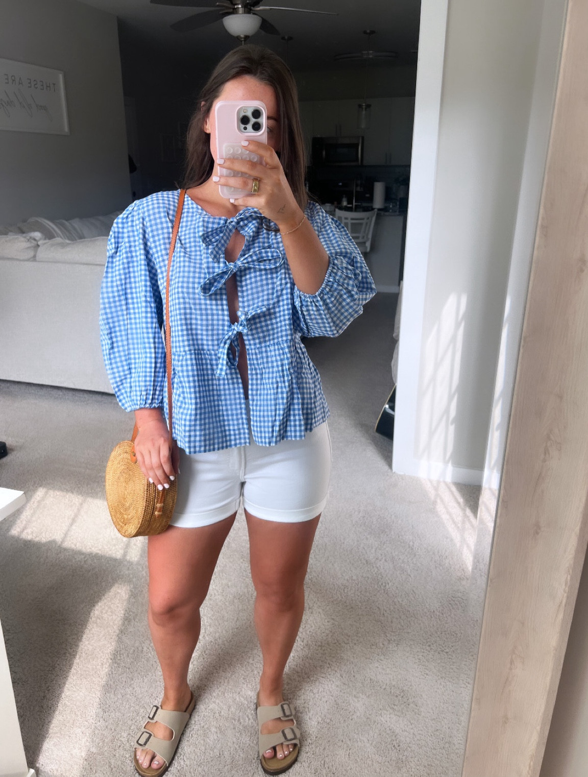 Amazon -  Y2K tie front top 🙌🏼
Perfect for a fall outfit / teacher outfit 
wearing size small 


#amazon #amazonfashion #amazonfinds #birkenstocks
#backtoschool #teacheroutfit #fall
#jeans 

#LTKBacktoSchool 

#LTKSeasonal #LTKWorkwear #LTKFindsUnder50