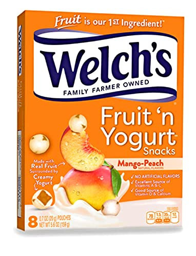 Welch’s fruit ‘n yogurt mango-peach fruit snacks 1 box of 8 (0.7oz) pouches | Amazon (US)
