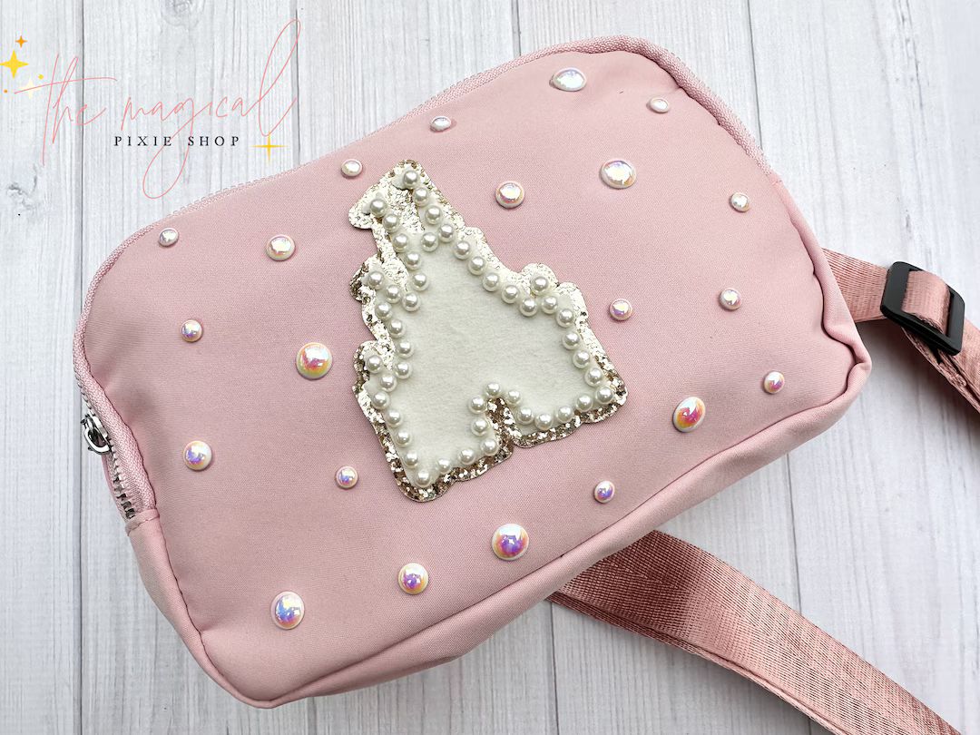 Castle Soft Pink Crossbody Bag, Bridal Pearl Castle Bag, Theme Park Fanny Pack - Etsy | Etsy (US)