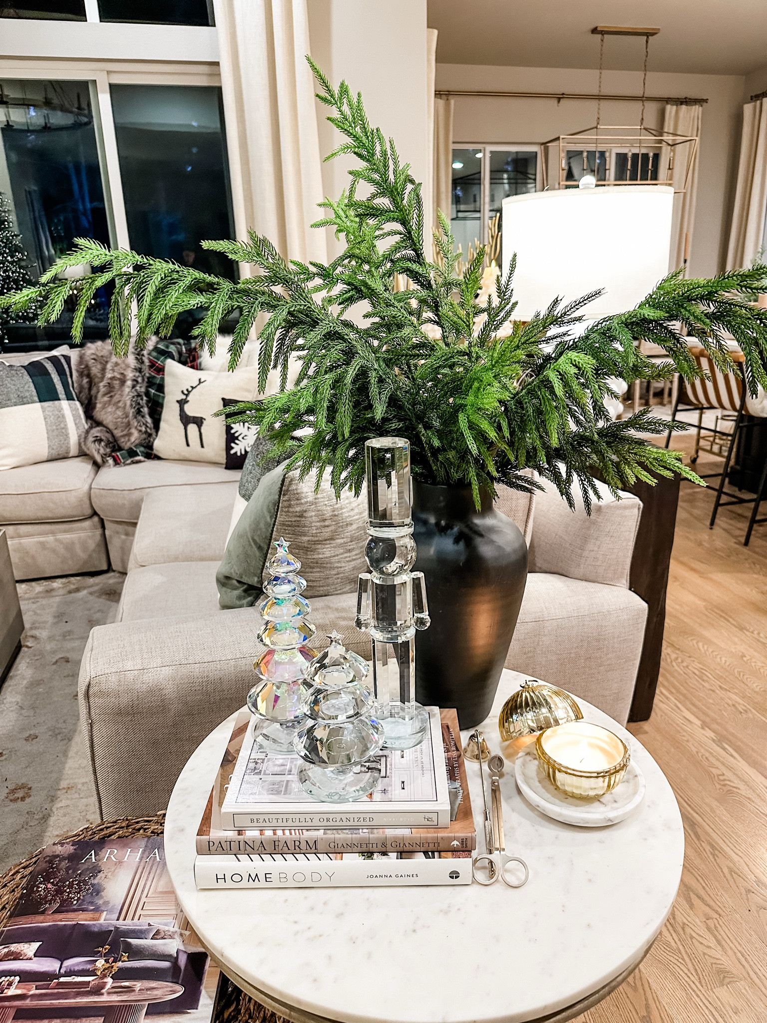 A Merry Modern Christmas 

#LTKSeasonal #LTKHome #LTKHoliday