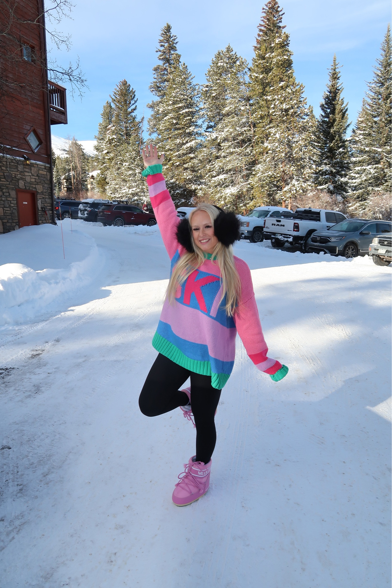 It’s not a ski trip unless you grab the sweater 💓 sad to see this one is sold out, but linked other color ways 

#LTKSeasonal #LTKShoeCrush #LTKTravel