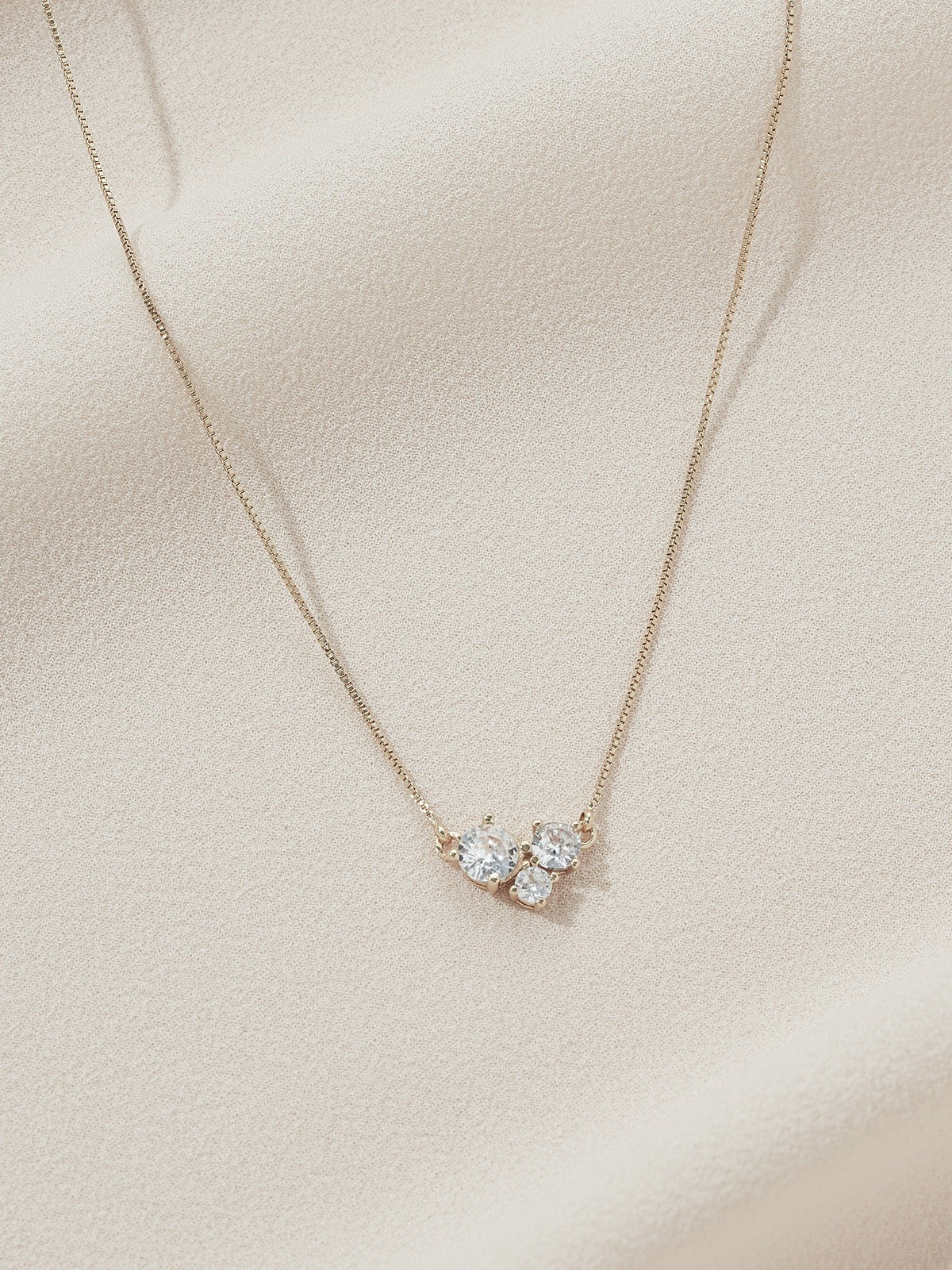 Wynn Pendant | olive + piper