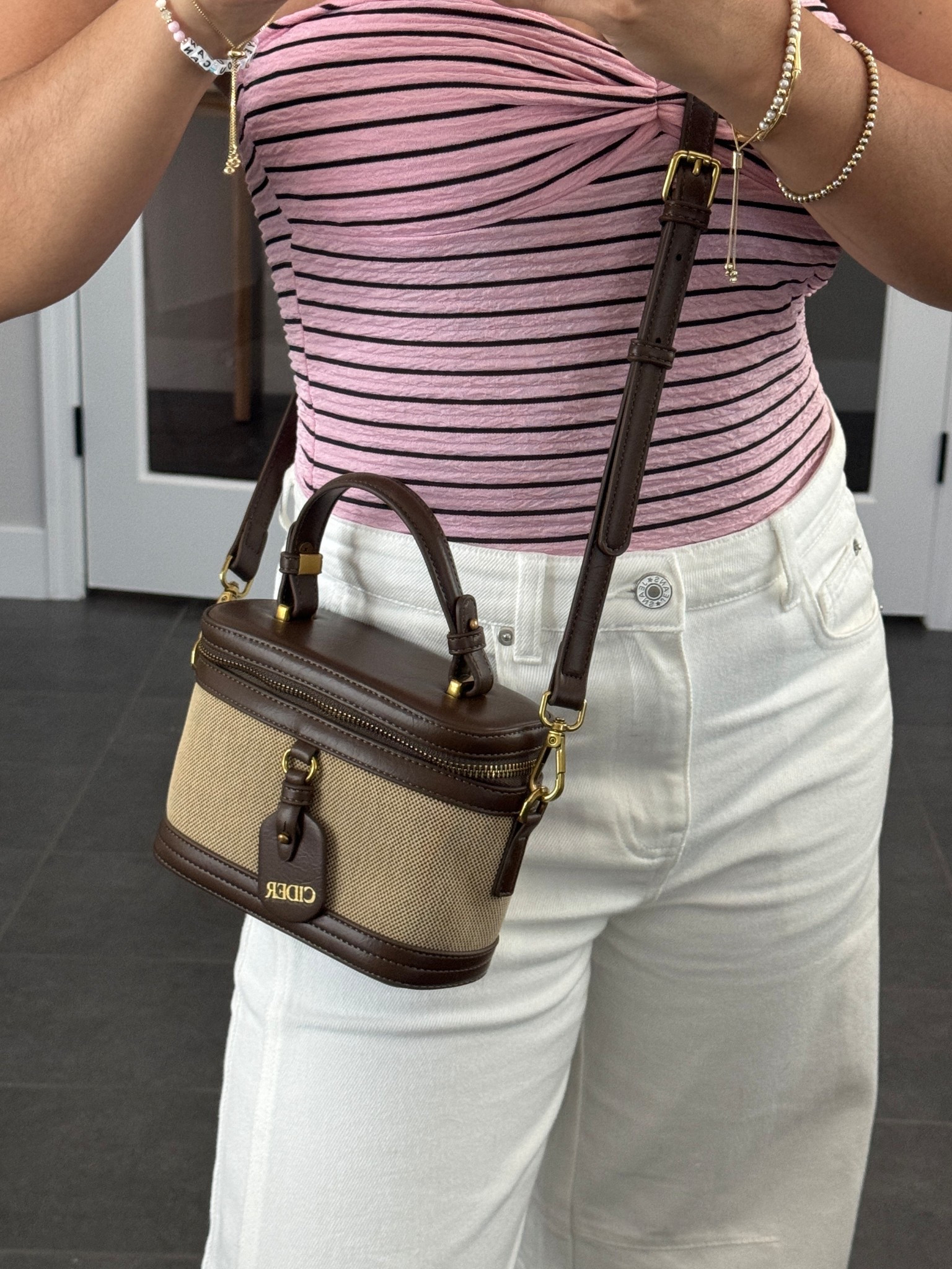 Summer bag 🥥 

#LTKSeasonal #LTKStyleTip