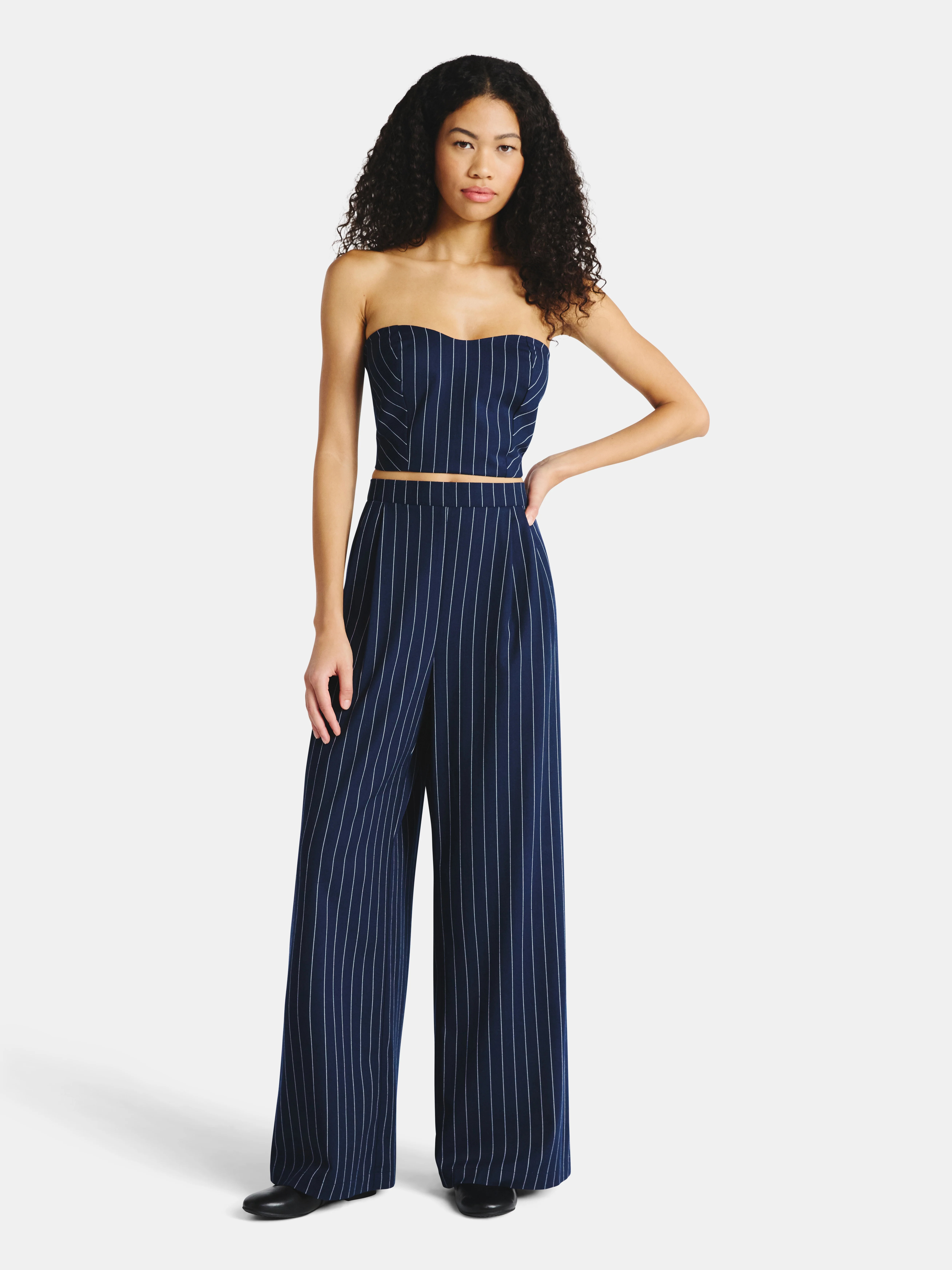 No Boundaries Sweetheart Neck Tube Top and Wide Leg Pants Set, 2-Piece, Women's | Walmart (US)