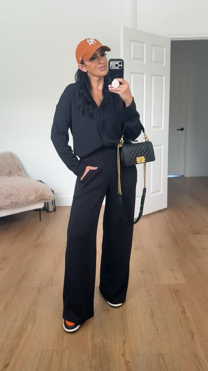 Spanx Air Essentials Cardigan- Im wearing a size Medium (not a small!) 

Spanx Air Essentials Wide Leg Pants- I’m wearing a size small.  