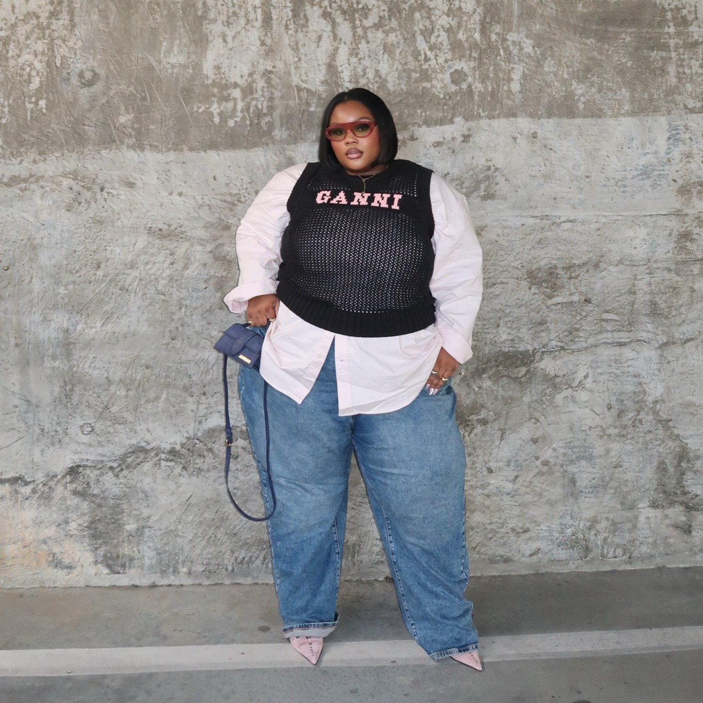 Preppy chic fall outfit 🎀 
Fall outfit, fall fashion, jeans, plus size jeans, sweaters

#LTKshoecrush #LTKplussize #LTKstyletip