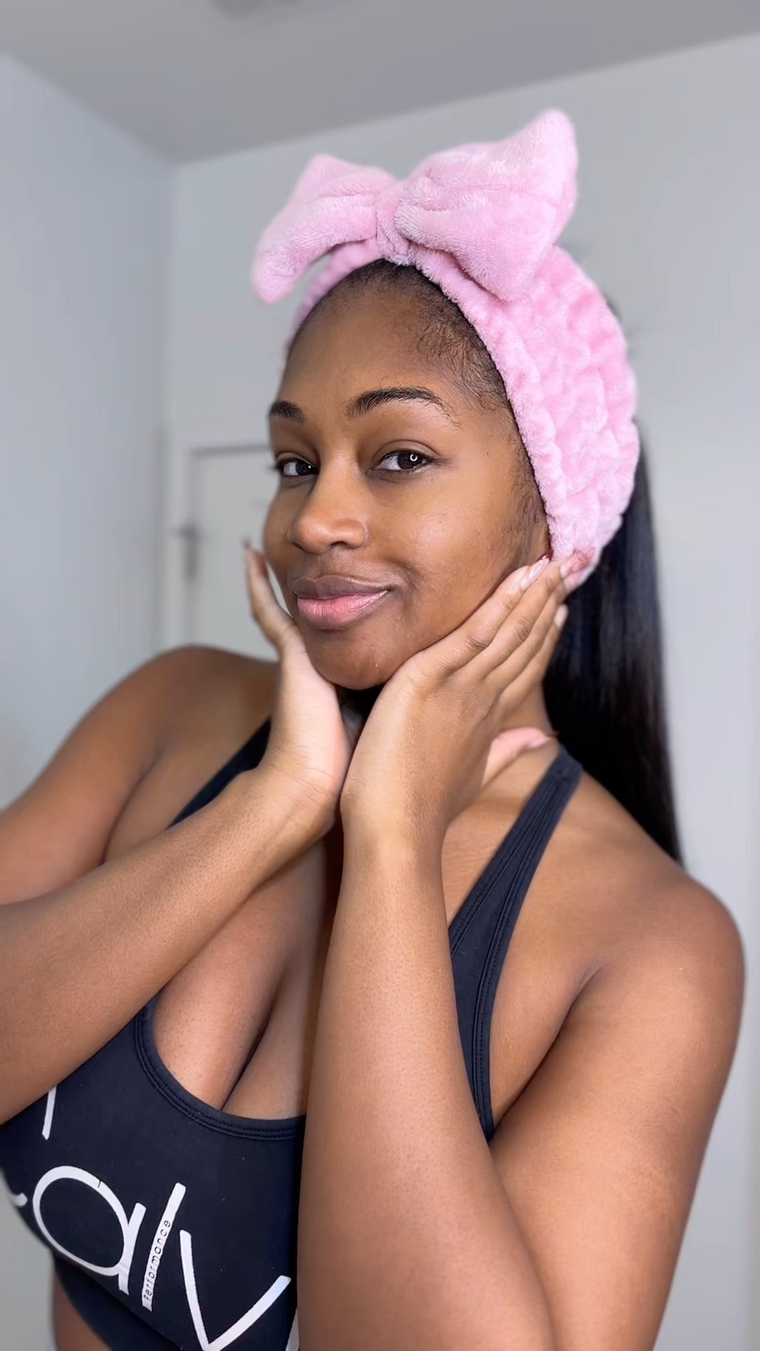 Sensitive skin + cold weather? Whew! Here's how I keep my skin moisturized even when the sun is hiding.  

 #LTKmorningroutine #LTKselfcare