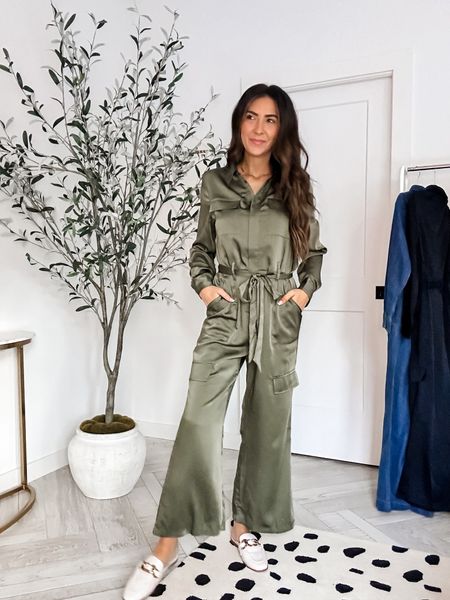 Olive green jumpsuit great for spring work wear or date night outfit   I’m 5’4 and wearing size XS. 


#LTKstyletip #LTKworkwear #LTKfindsunder50