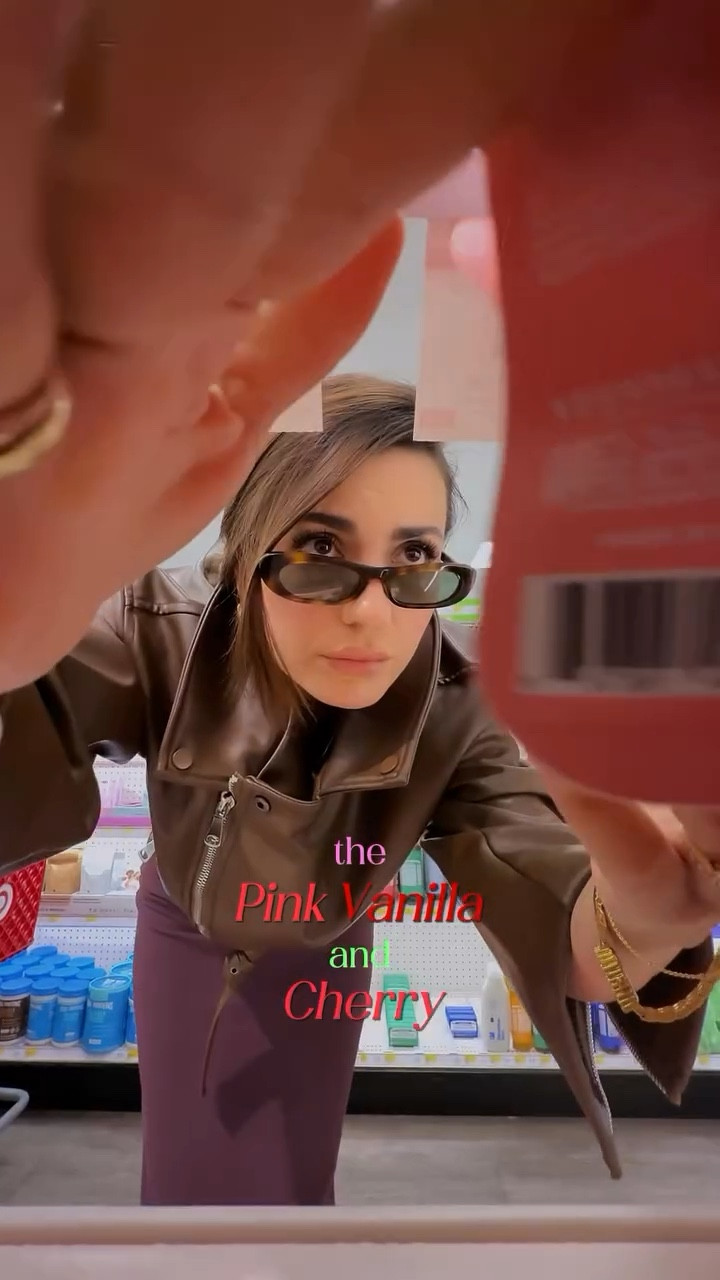 Target run turned into a lip balm restock!! 🥳Vitamasques is finally back!!
These always fly off the shelf, so I grabbed my favs: Pink Vanilla & Cherry Glaze. Nope! 😅 I got all! 🙈🩷✌🏻
$4.99, made in Korea, and packed with peptides + hyaluronic acid? Yes please! 😘🙃

#TargetStyle #Vitabae #Vitamasques #KBeautyFinds #LipCareLove #EverydayBeauty #TargetRun #SkincareOnTheGo #MomLifeMoments #SoftLipsAlways