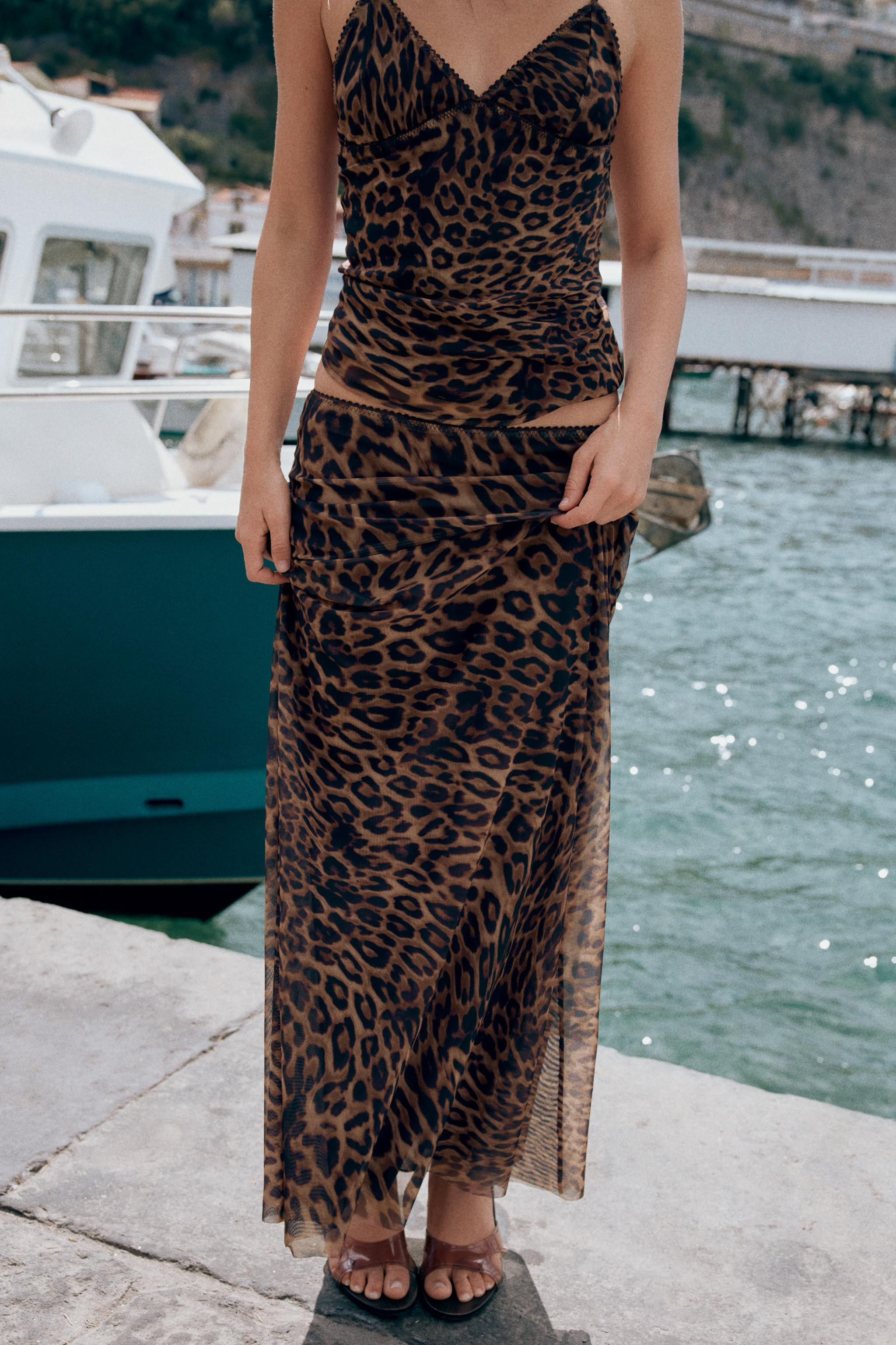 TOP TUL STAMPATO ANIMALIER | Zara IT