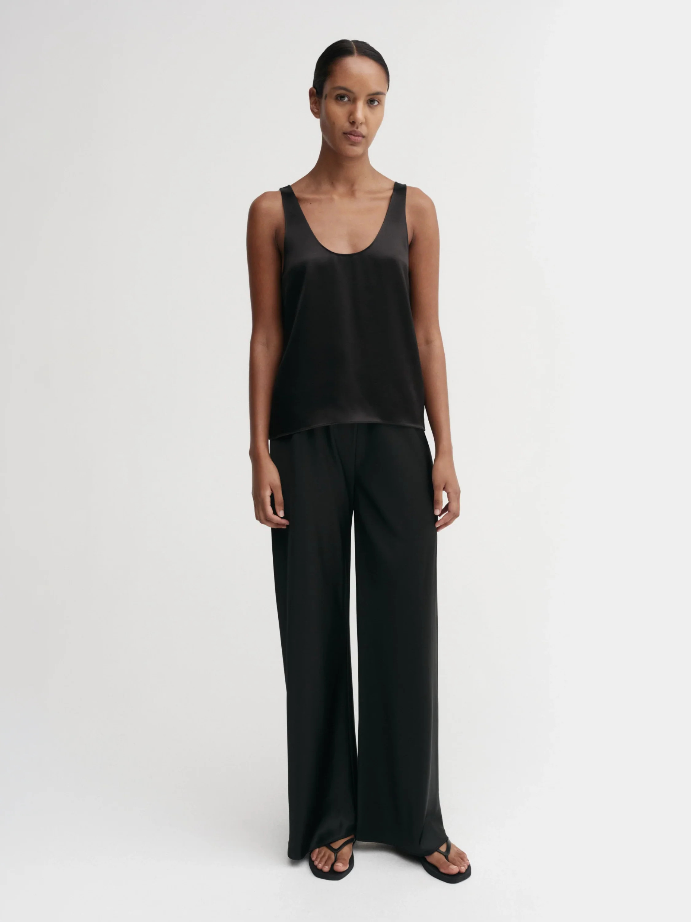 Romy Satin Top, black | Almada Label