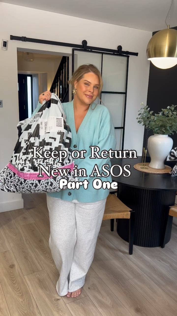 ASOS haul. Keep or return. Bye or buy. New in. Chocolate mousse trend. Brown. Aviator jacket. Oversized jacket. Comfy clothes. Pink tracksuit. Size 16. Size 18. Curve fashion. Maternity fashion. 

#LTKmaternity #LTKcurves #LTKuk