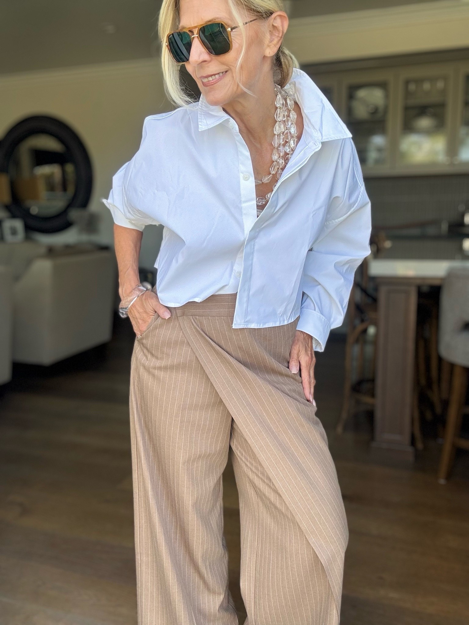 Style inspiration for 60+
Not your everyday pant and white shirt.

Wrapped front trouser & cropped button up.

I feel confident in this outfit because I love the way it looks.

It’s a classic with a twist and can I just say this will transition nicely into Fall if we can even barely begin to think about that!

Have an amazing Monday and step into the week feeling strong and confident.

#LTKootd #LTKOver40