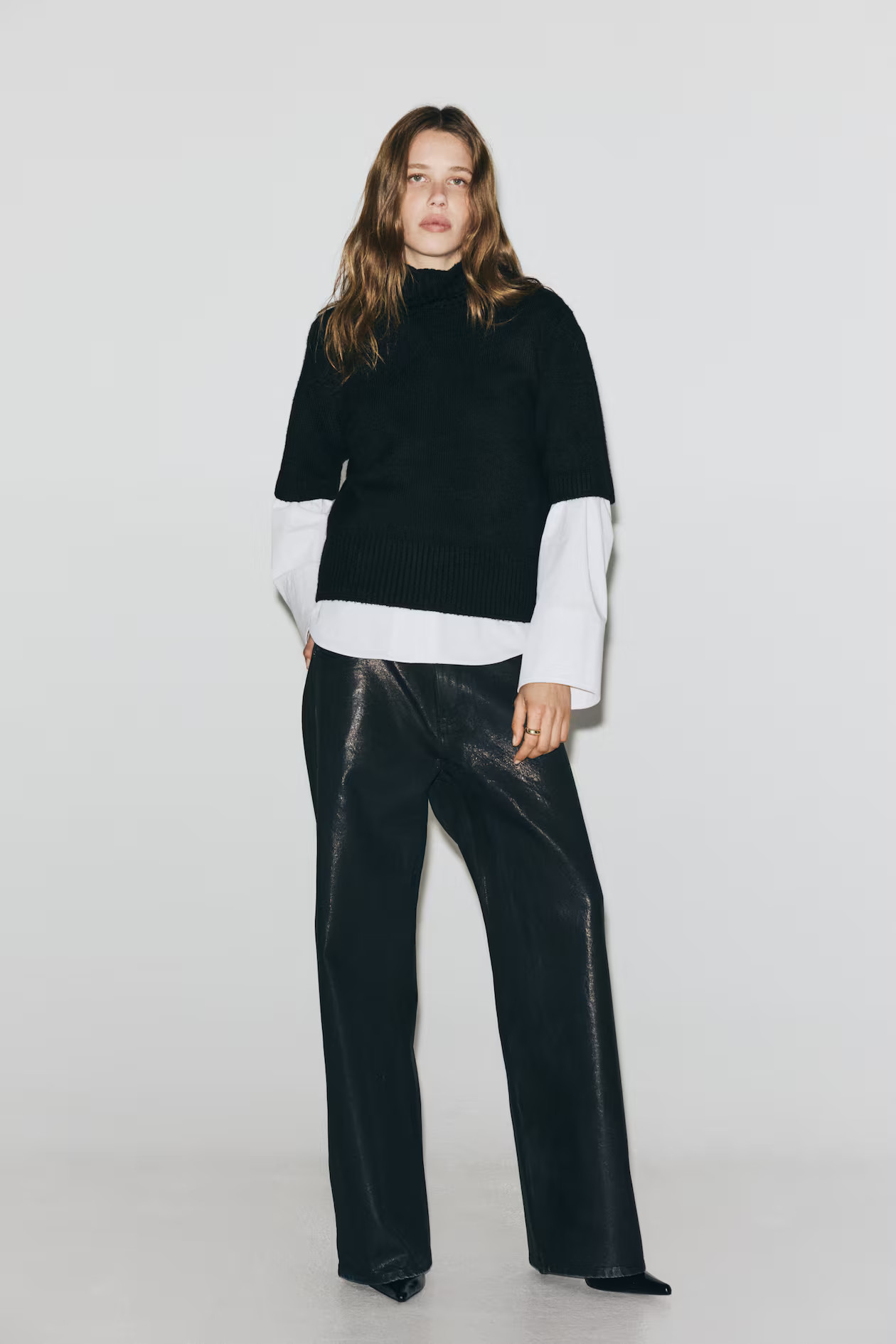 Knitted polo-neck top | H&M (UK, MY, IN, SG, PH, TW, HK)