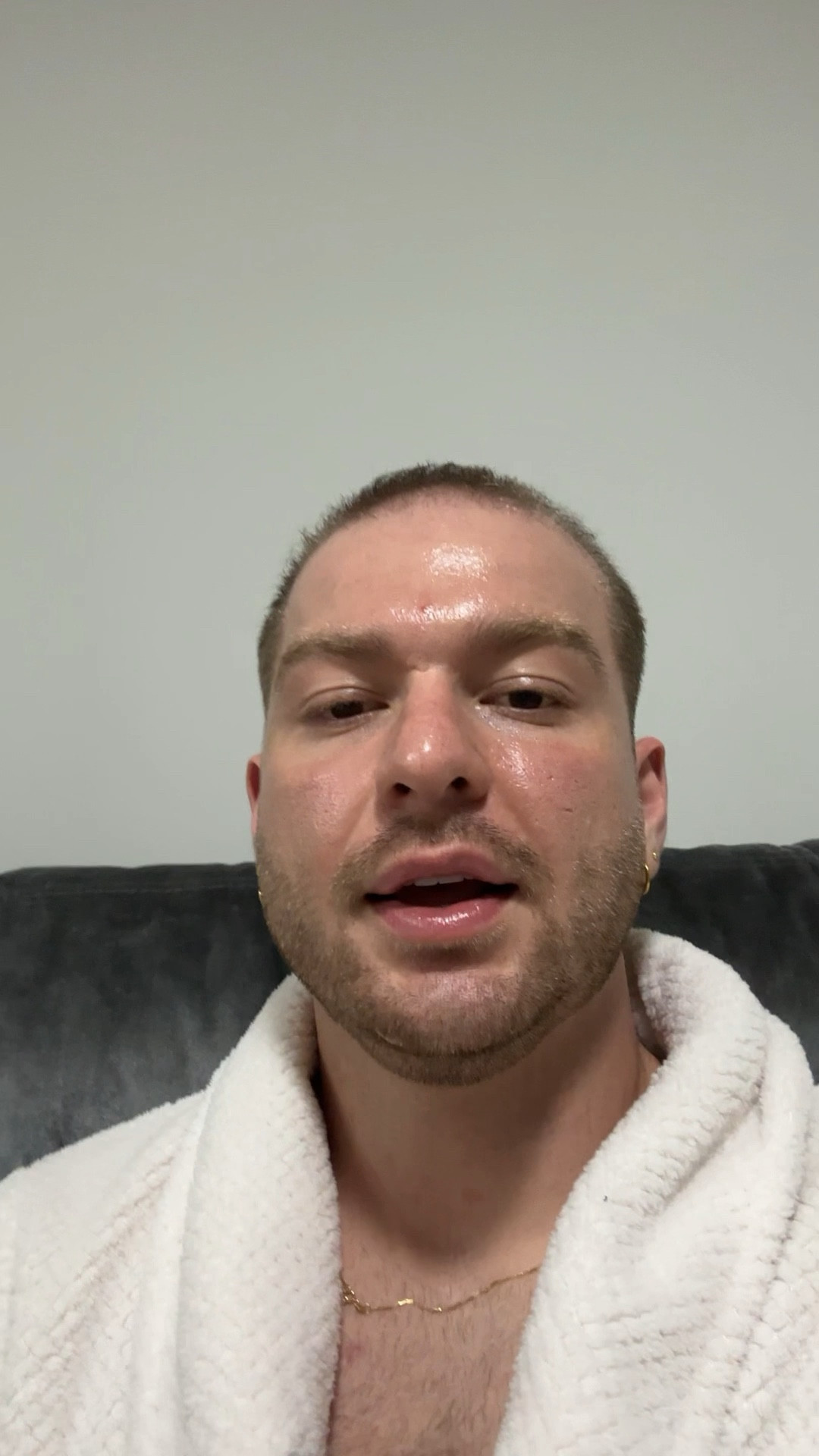 Amo q amo meu xampu anti queda 

#LTKbrasil #LTKbeauty