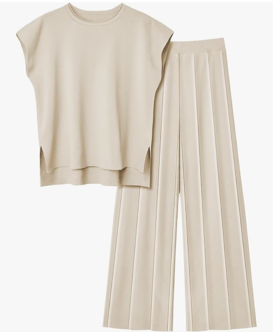 Two piece set on Amazon perfect for the fall 