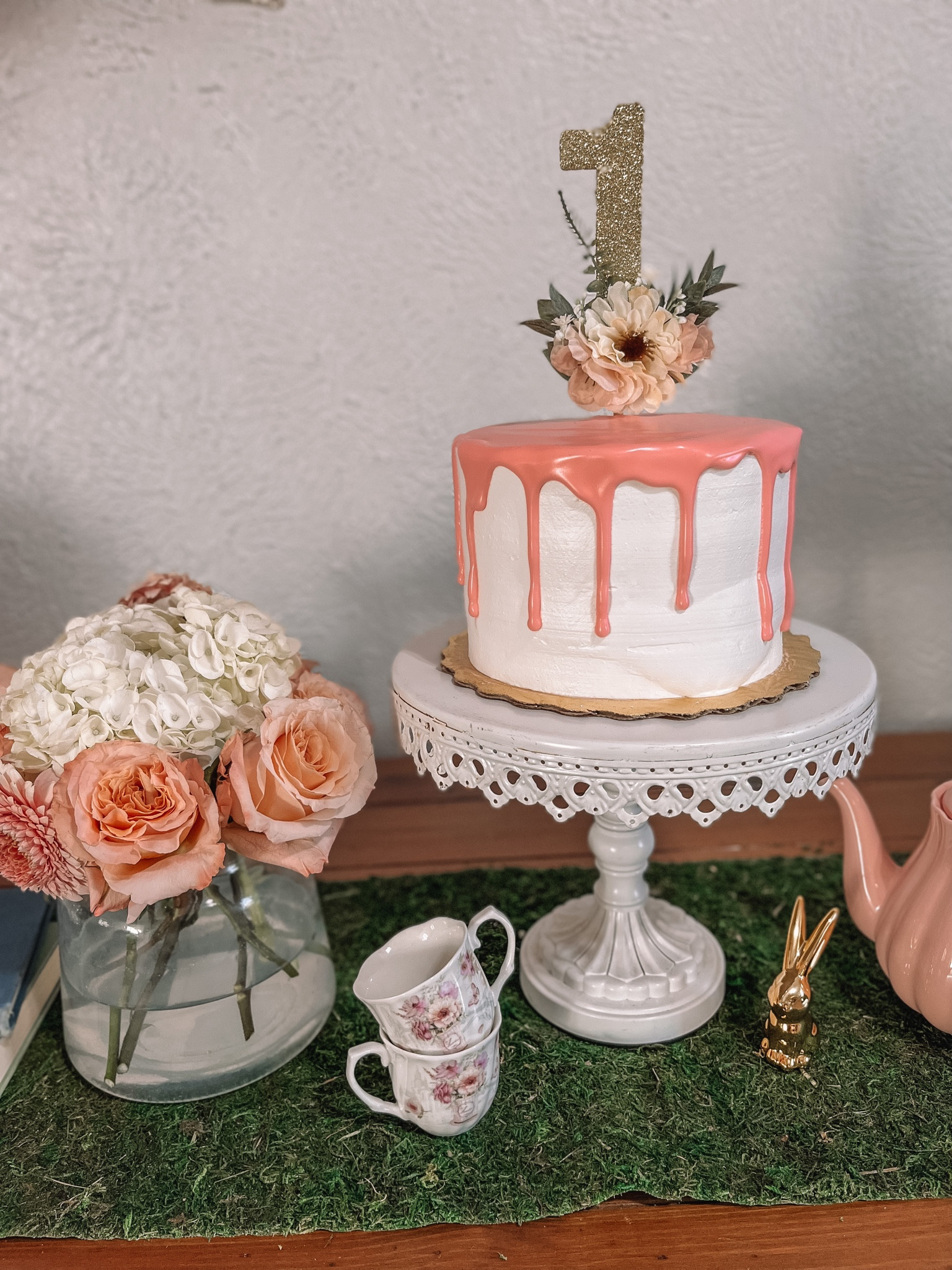 Zoe’s ONEderland birthday decor items part 2

First Birthday party idea, first Birthday, first Birthday theme, tea party, baby girl, baby, birthday decor 

#LTKkids #LTKfamily #LTKbaby