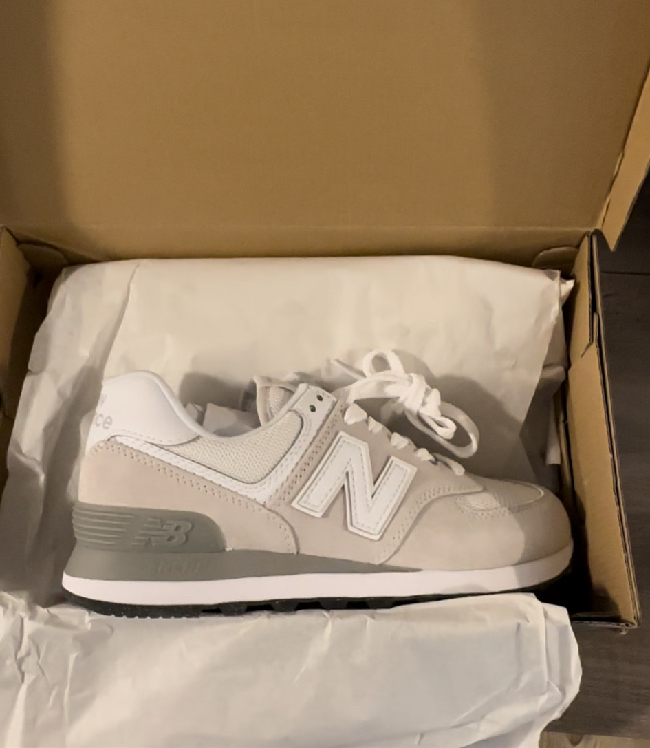 OBSESSED 😍👟

#LTKstyletip #LTKBacktoSchool #LTKFind