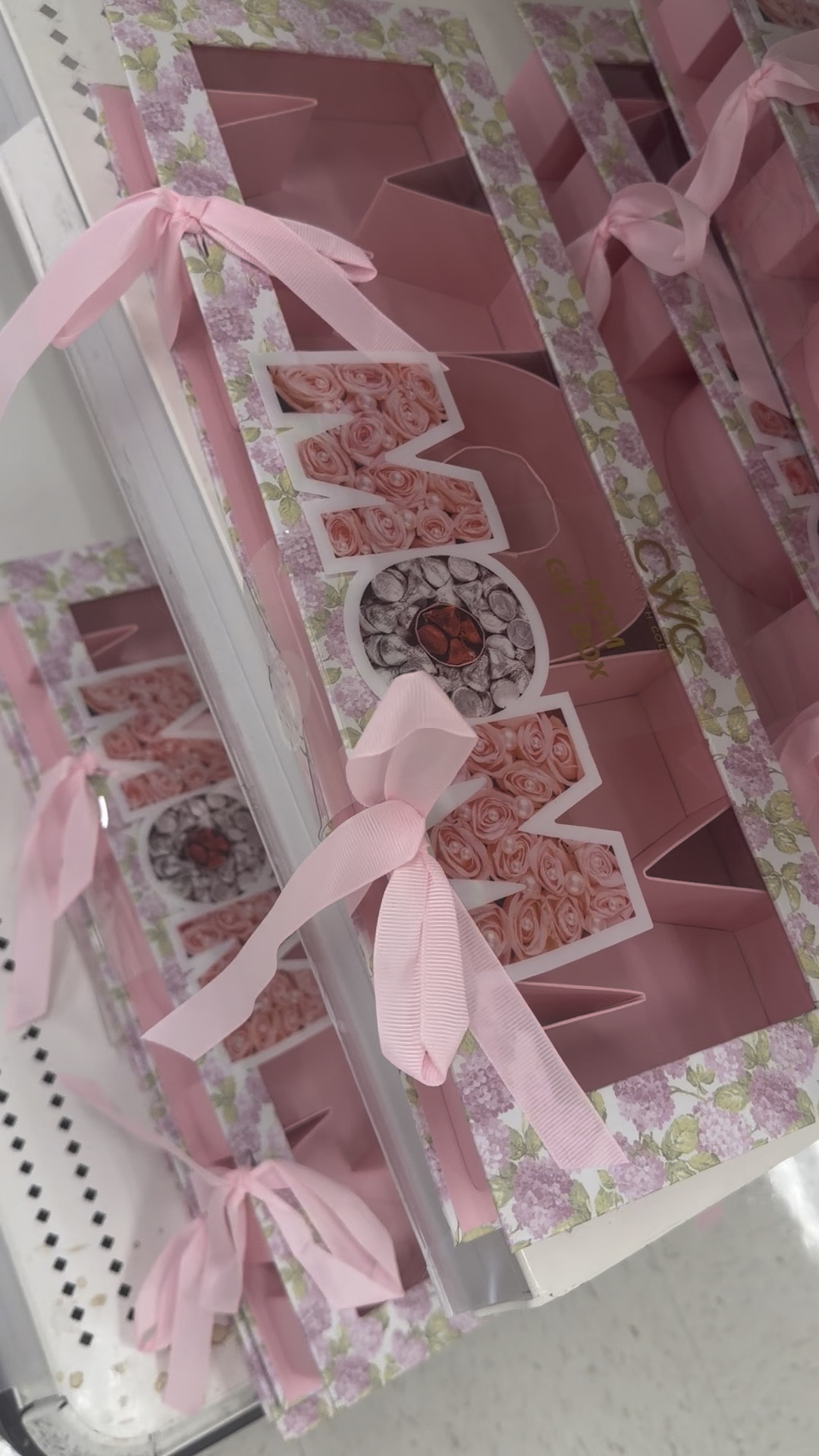 Mother’s Day gift mom gift box this is super cute for florals candy chocolates to place inside of the box and you can add money or gift cards too. This gift is super affordable and cute idea for mom ✨ perfect last minute gift or build your own gift set! #MothersDayGifts #MomGiftIdeas #GiftBoxIdeas #SelfCareGifts #AffordableGifts #GiftGuide #MomLife #SpaGiftBox #ThoughtfulGifts #LTKFinds #Giftformoms

#LTKMothersDay