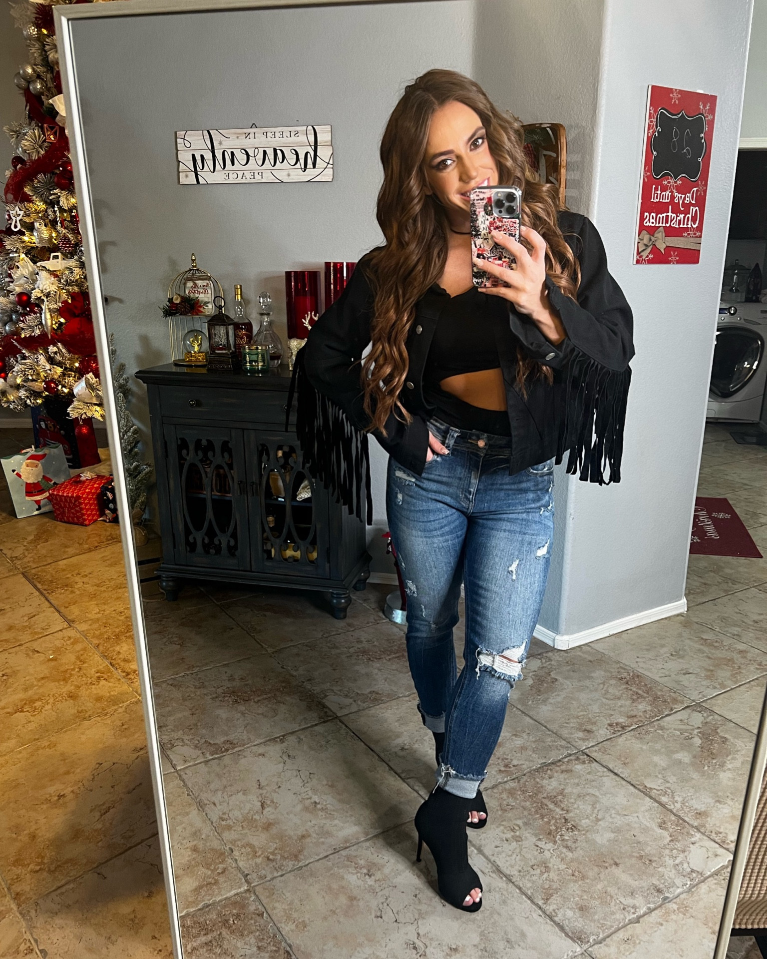 Christmas time is here

#LTKSeasonal #LTKunder100