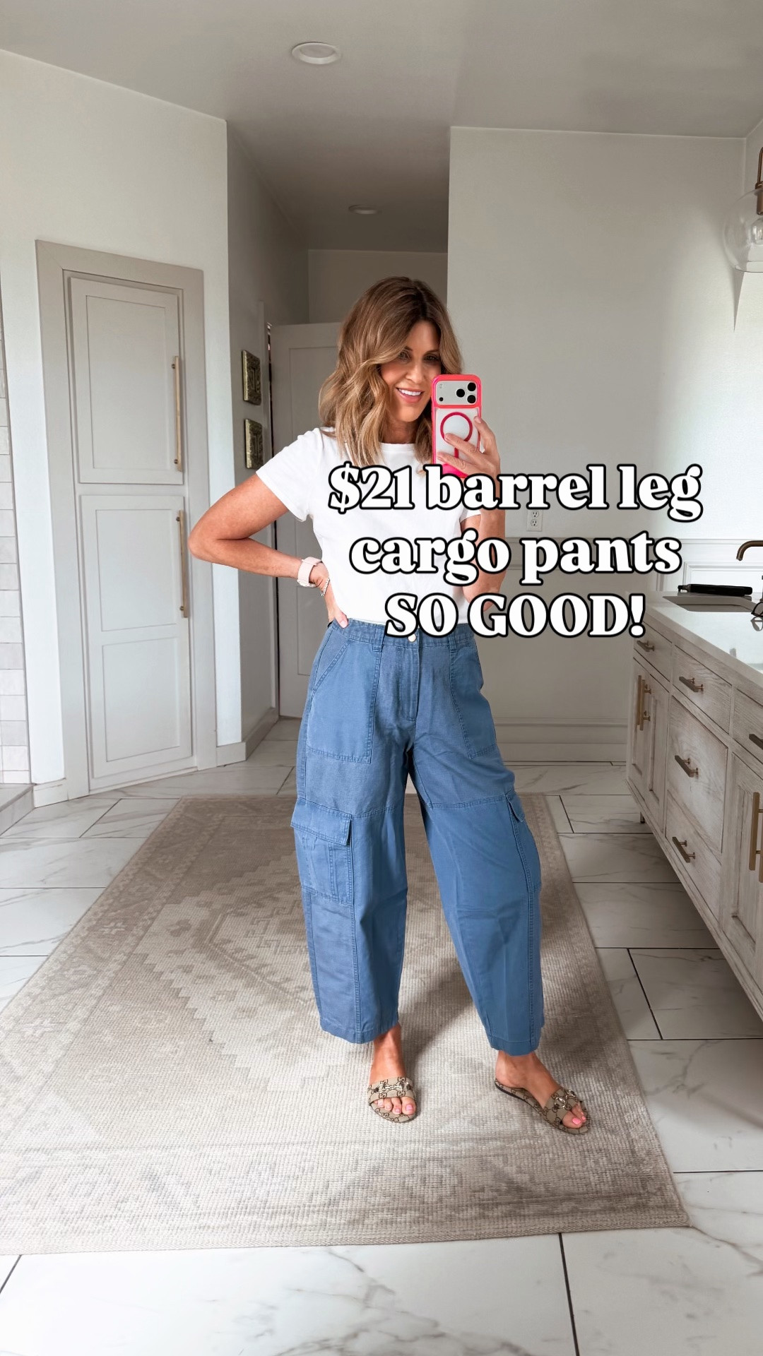 Size 4 if between sizes size down barrel cargo

#LTKOver40 #LTKgrwm