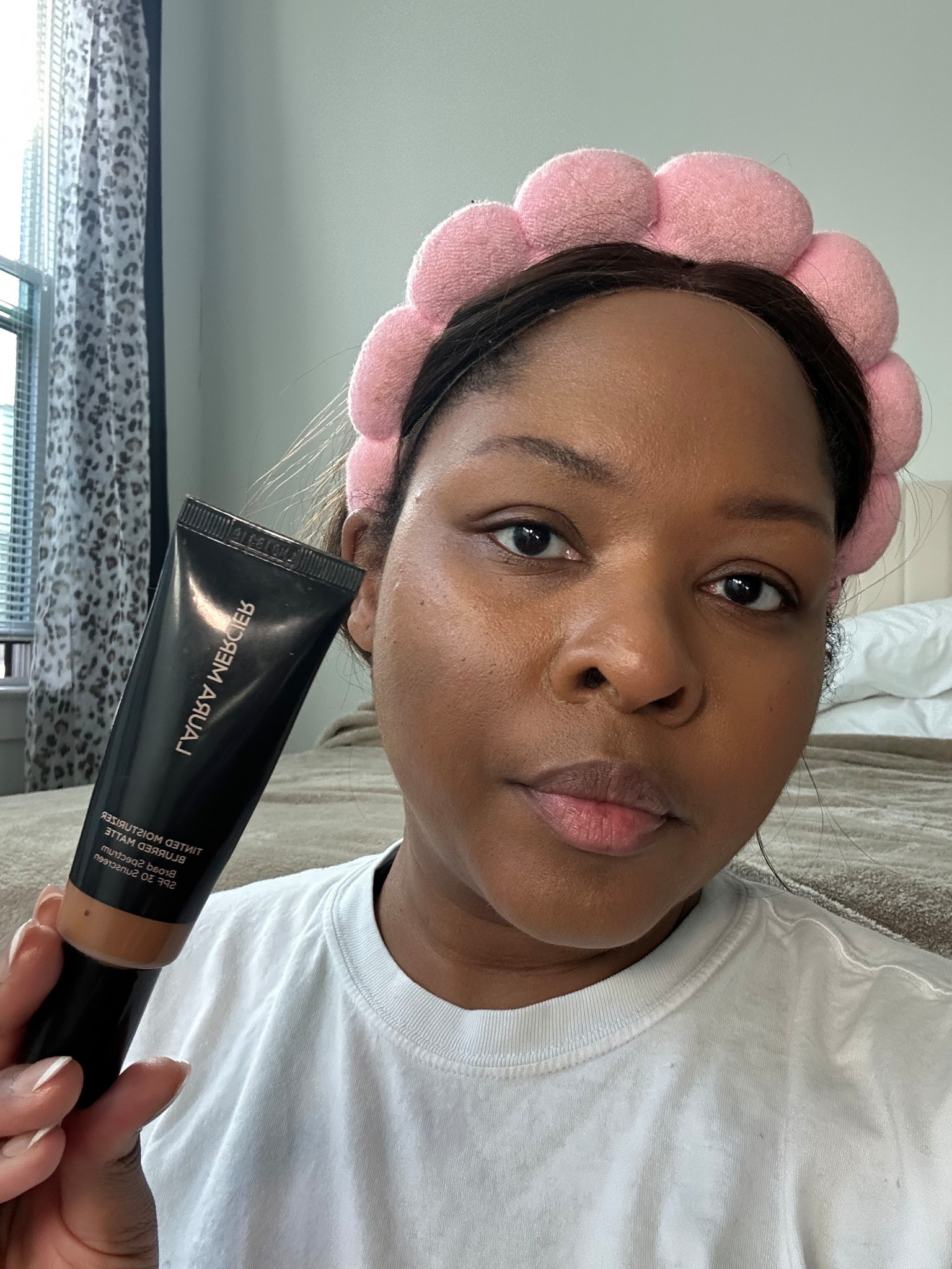 Still loving this tinted moisturizer by Laura Mercier. #beauty #makeup #skincare 

#LTKBeauty