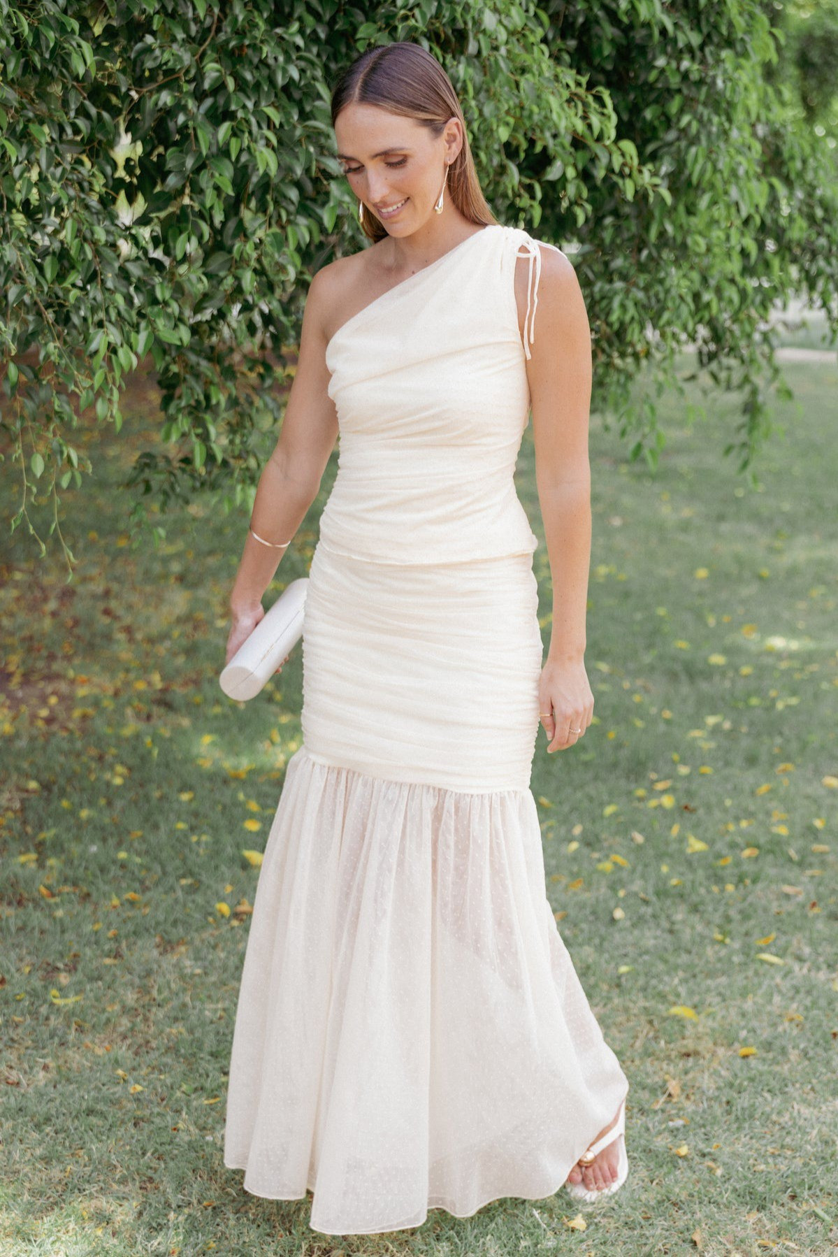 If you have weddings coming up, these gorgeous Petal & Pup dresses are a must 💖 Perfect for spring weddings, semi-formal events, and destination celebrations. Such a flattering, romantic look for any wedding guest moment.#PetalAndPupDress #WeddingGuestStyle #SpringWeddingGuestDress #DestinationWeddingLook #SemiFormalWeddingStyle #FloralDressStyle #MaxiDressInspo #MidiDressLove #FeminineOutfit #ChicFashion #ElegantGuestLook #SpringOutfitIdeas #WeddingSeasonStyle #VacationWeddingGuest #DressInspiration #FashionFind #OOTDInspo #LTKStyleInspo #LTKFashion #TrendingOutfit #PrettyLook #EffortlessChic #StyleVibes

#LTKSeasonal #LTKWedding #LTKSpringSale