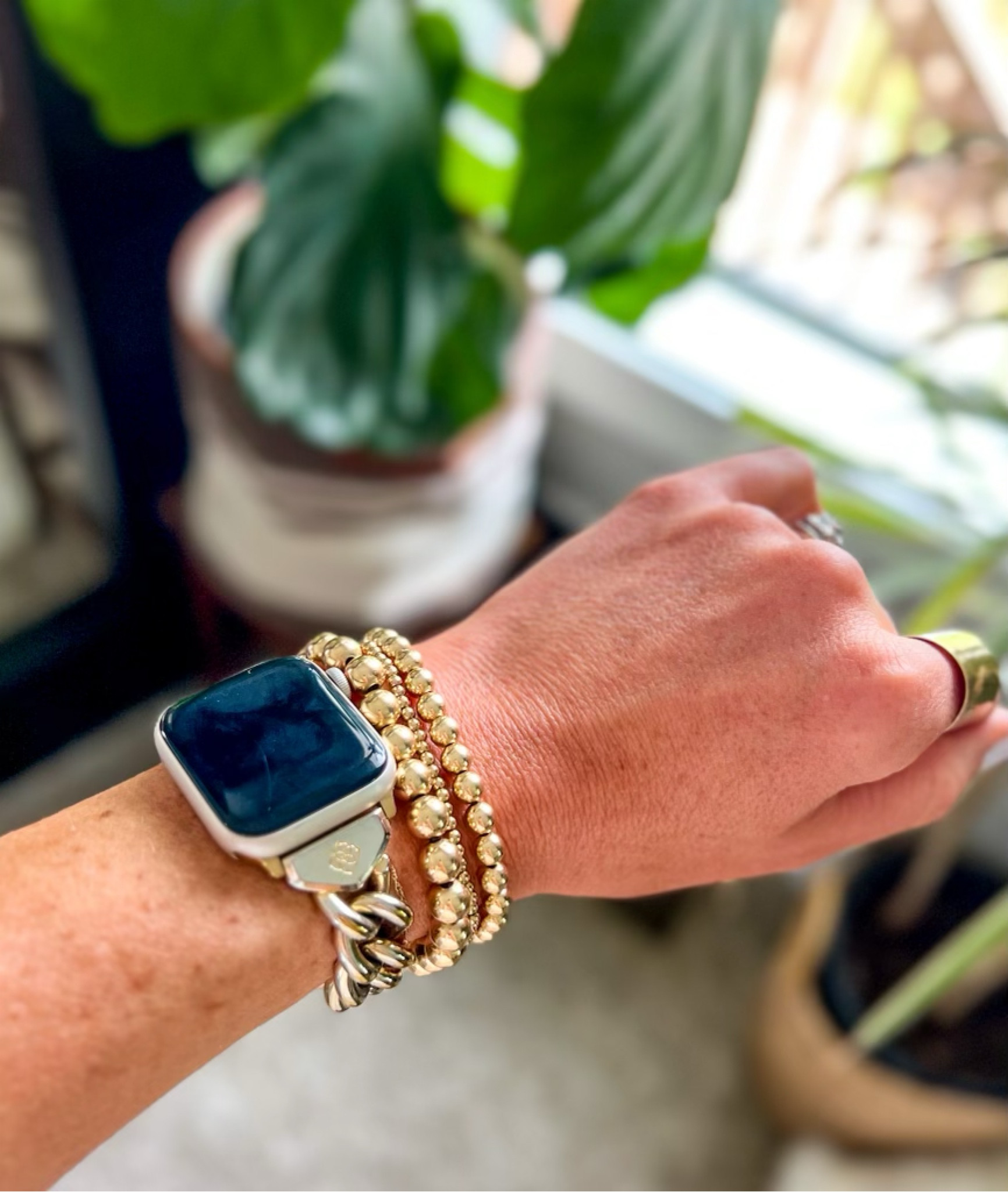 My go-to everyday jewelry pieces #sarahkellystyle #jewelry #whatiwear 

#LTKSeasonal #LTKstyletip #LTKFind