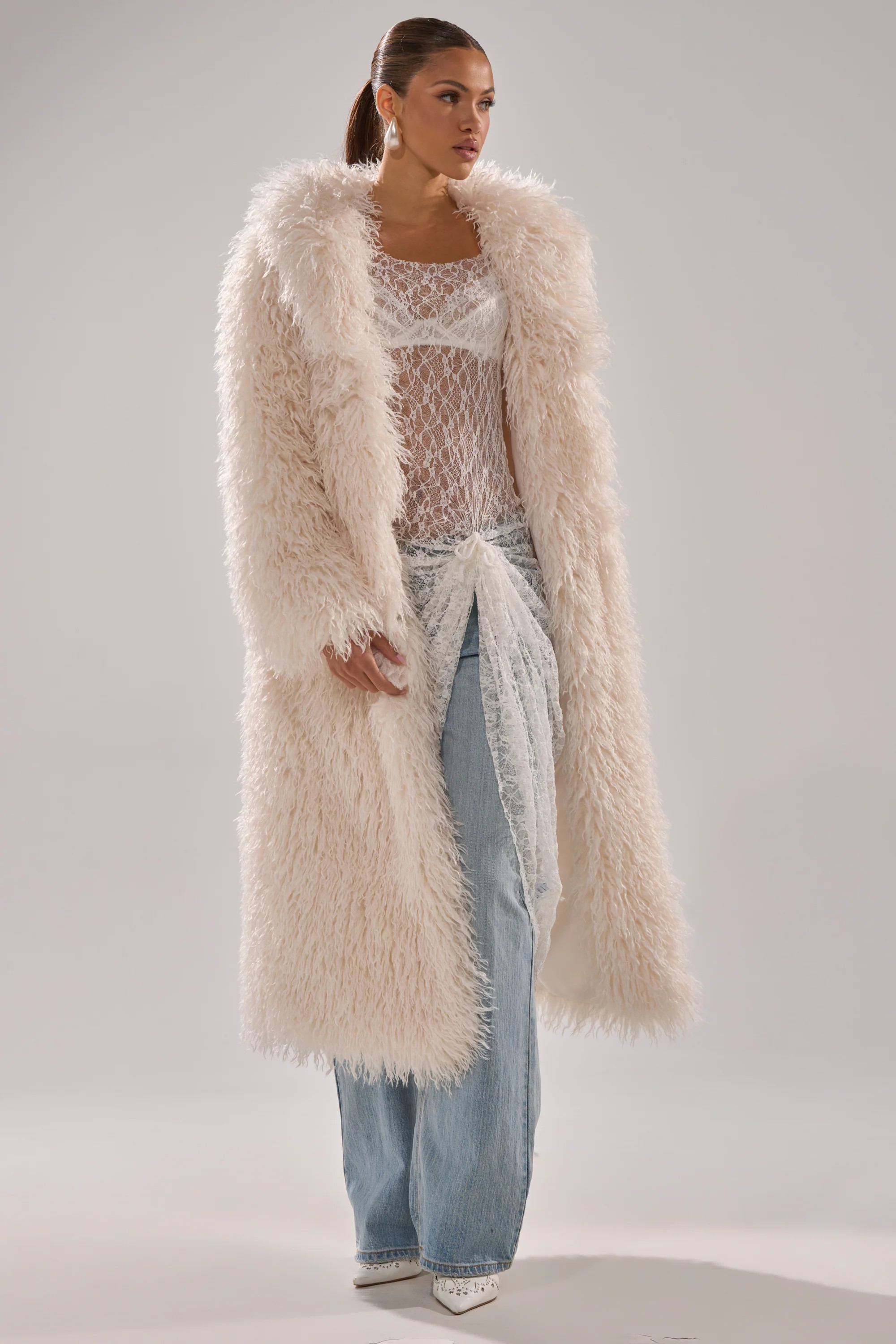 SCARLETT FAUX FUR COAT | AKIRA