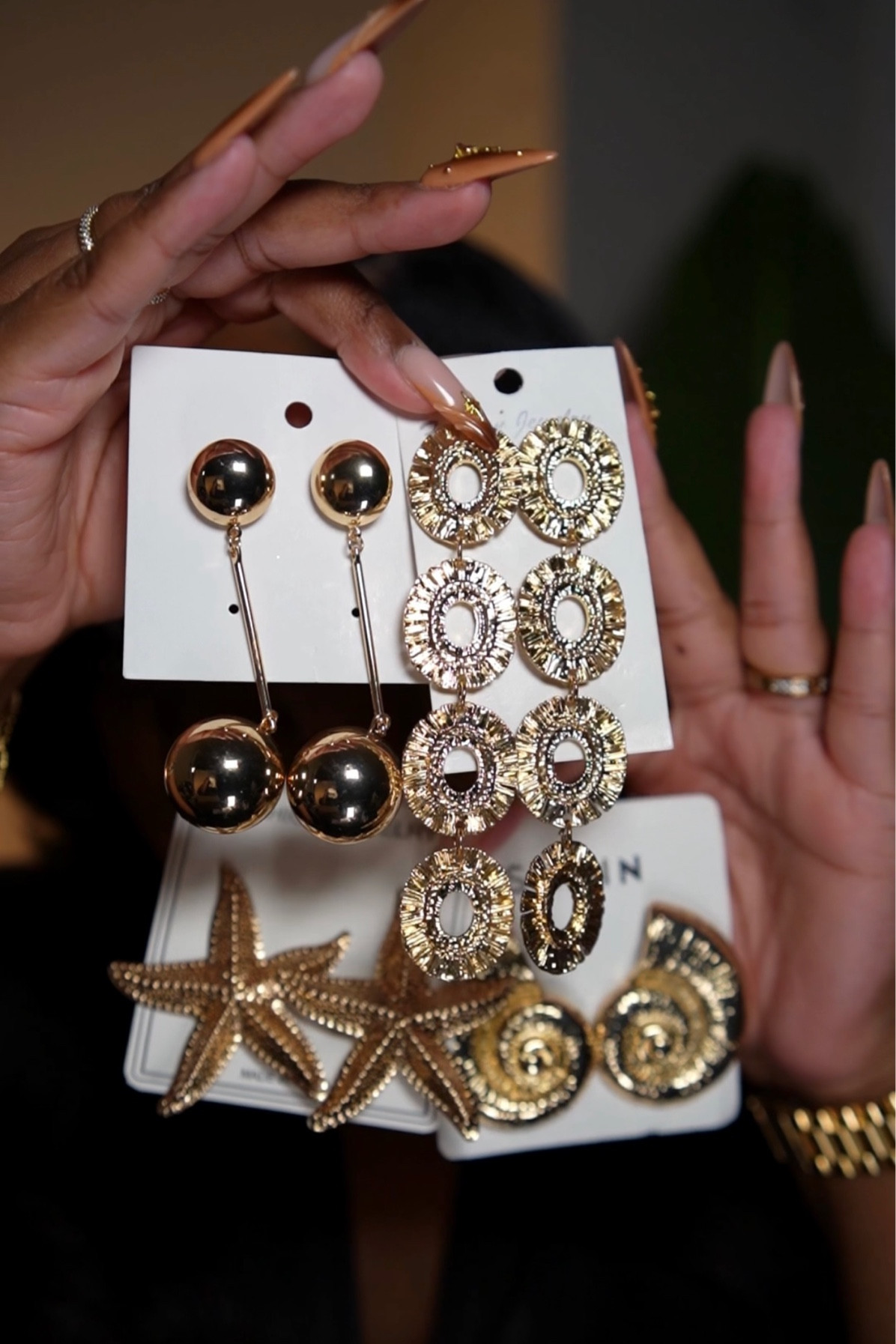 Shein earrings ✨
Unfortunately, the first pair shown in video (on TT & IG) are sold out.

#LTKstyletip