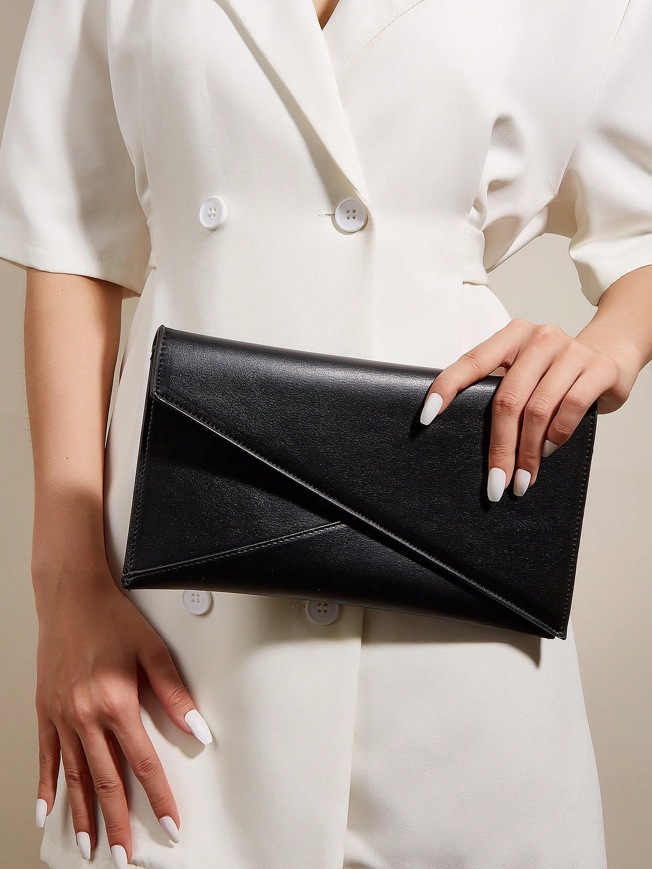 Medium Envelope Bag Solid Color Chain Strap | SHEIN