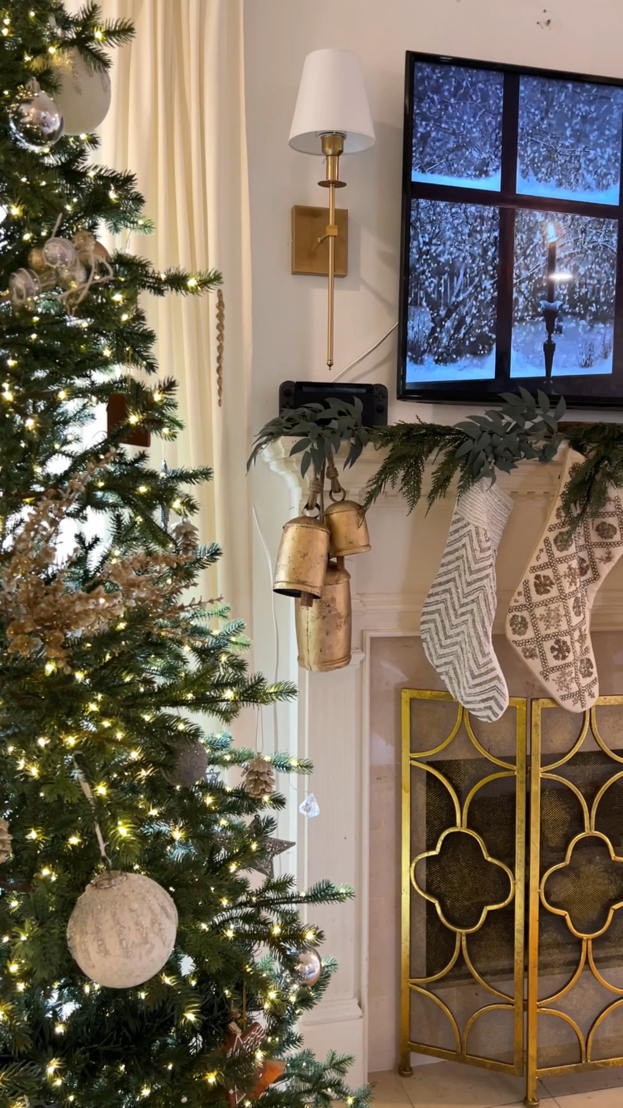 Amazon Christmas bells, Amazon Christmas decor, Christmas home decor

#LTKVideo #LTKHoliday #LTKSeasonal