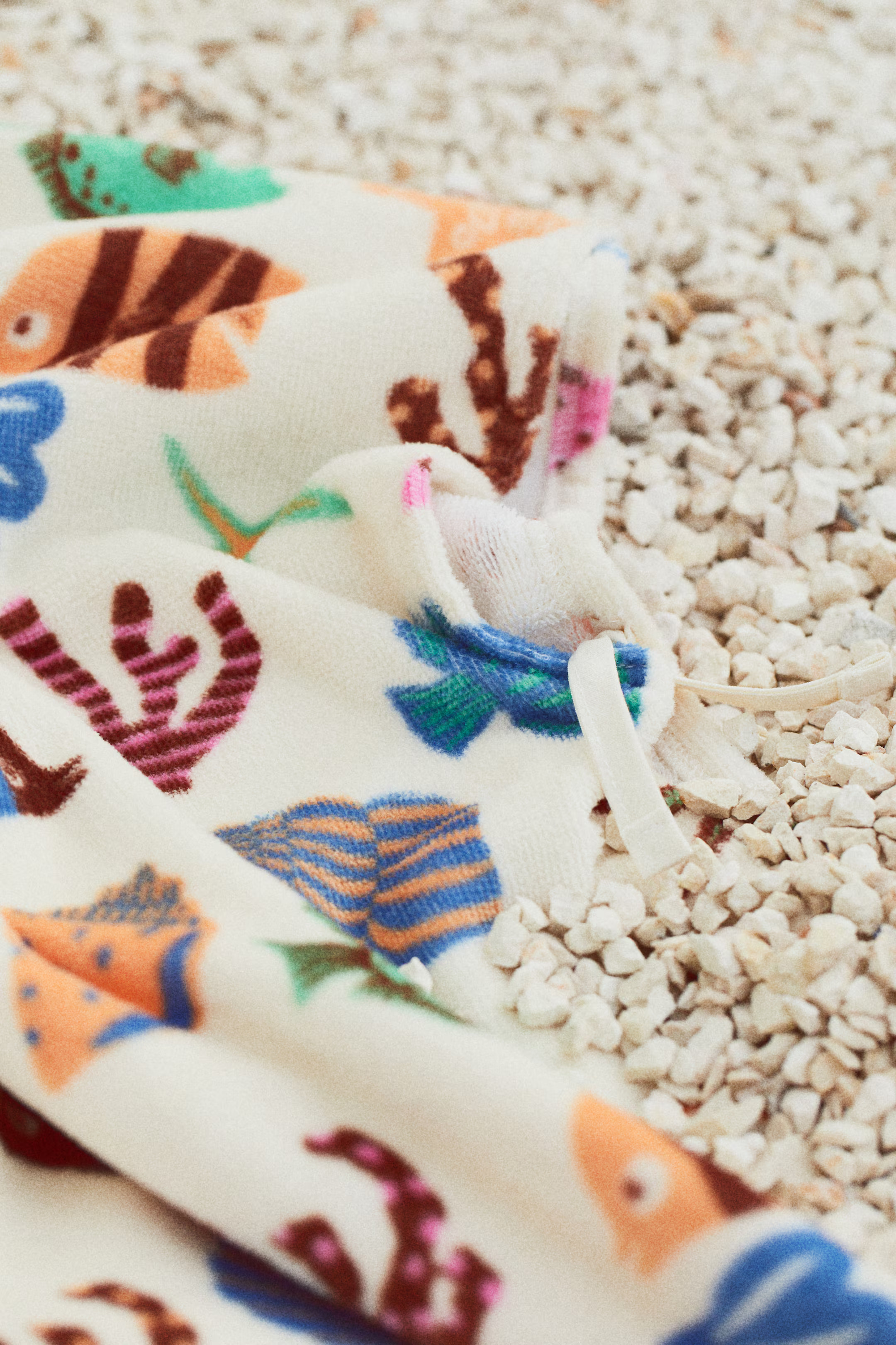 Baby poncho towel | H&M (UK, MY, IN, SG, PH, TW, HK)