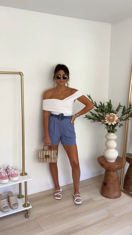 Europe outfits, Greece edition — five looks for your next trip to Greece

Wearing size small in everything!

Europe outfits | euro summer | elevated outfits | linen pants | trouser shorts | sun dresses 

#LTKVideo #LTKStyleTip #LTKFindsUnder100